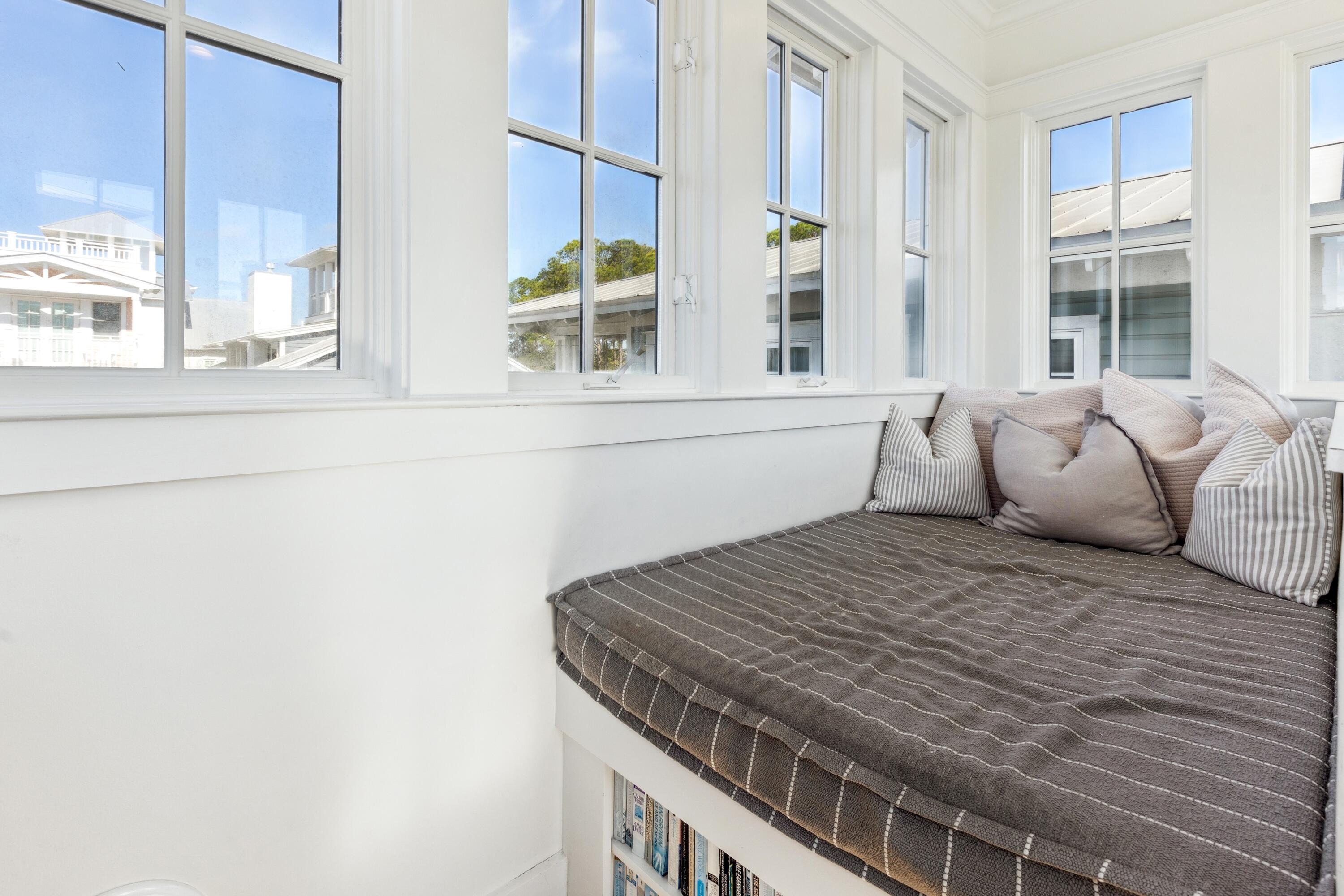 SEASIDE 15 - Residential