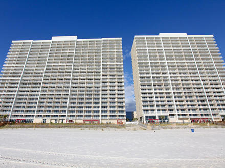 MAJESTIC BEACH TOWERS II - Residential