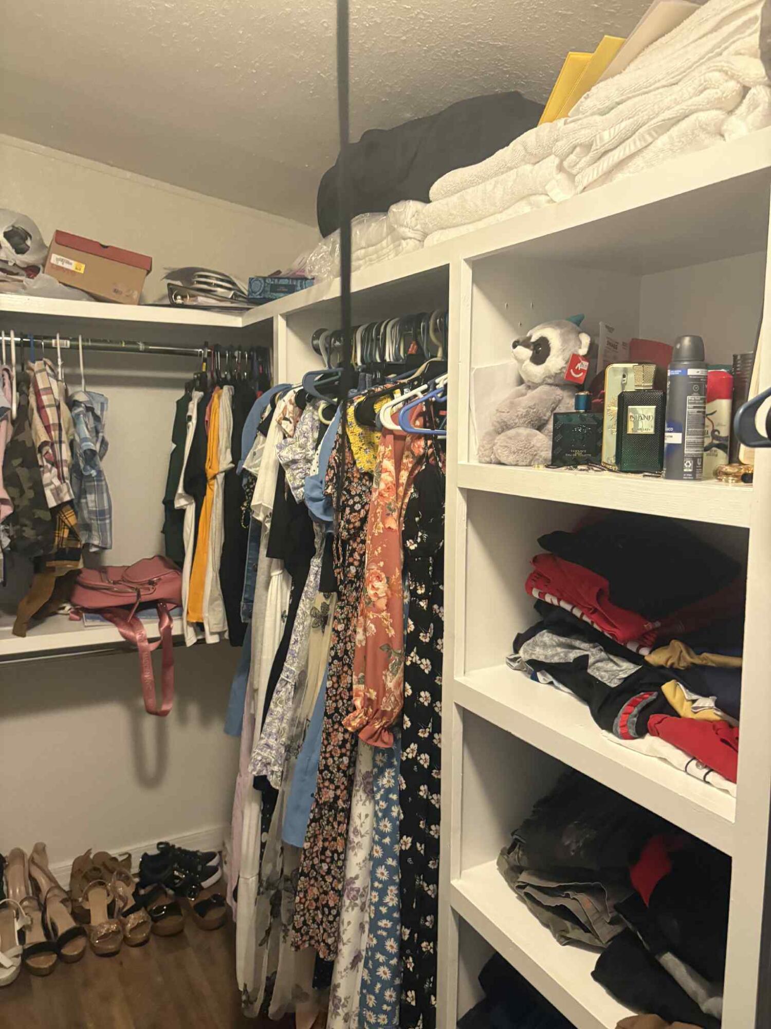 OAKWOOD LAKES ESTATES - Residential