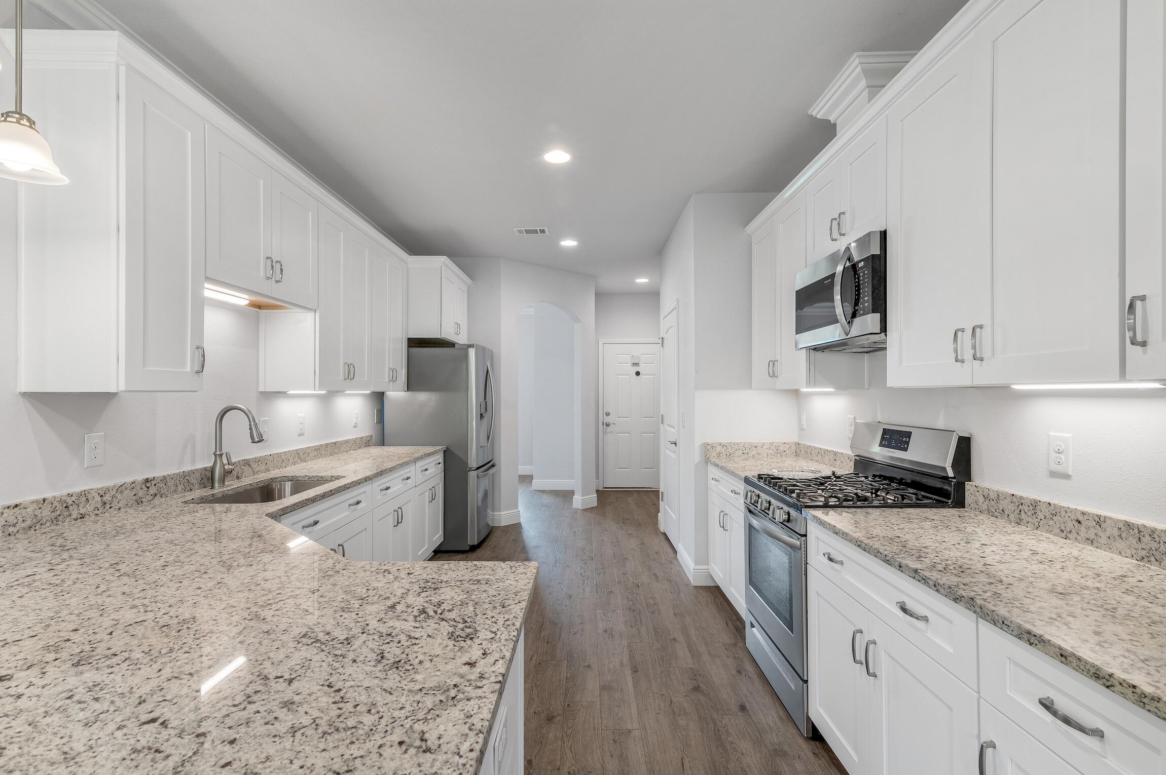 HAMMOCK BAY - Residential