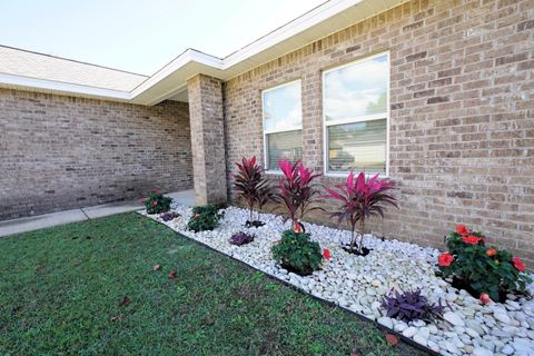 A home in Mary Esther