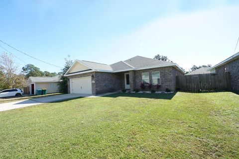 A home in Mary Esther