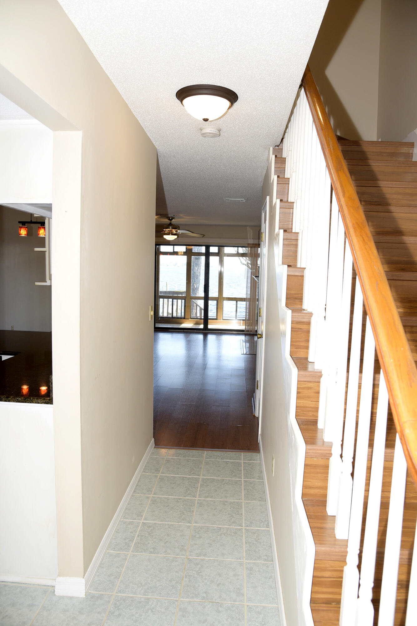 WATER OAKS 4 T/H - Residential Lease