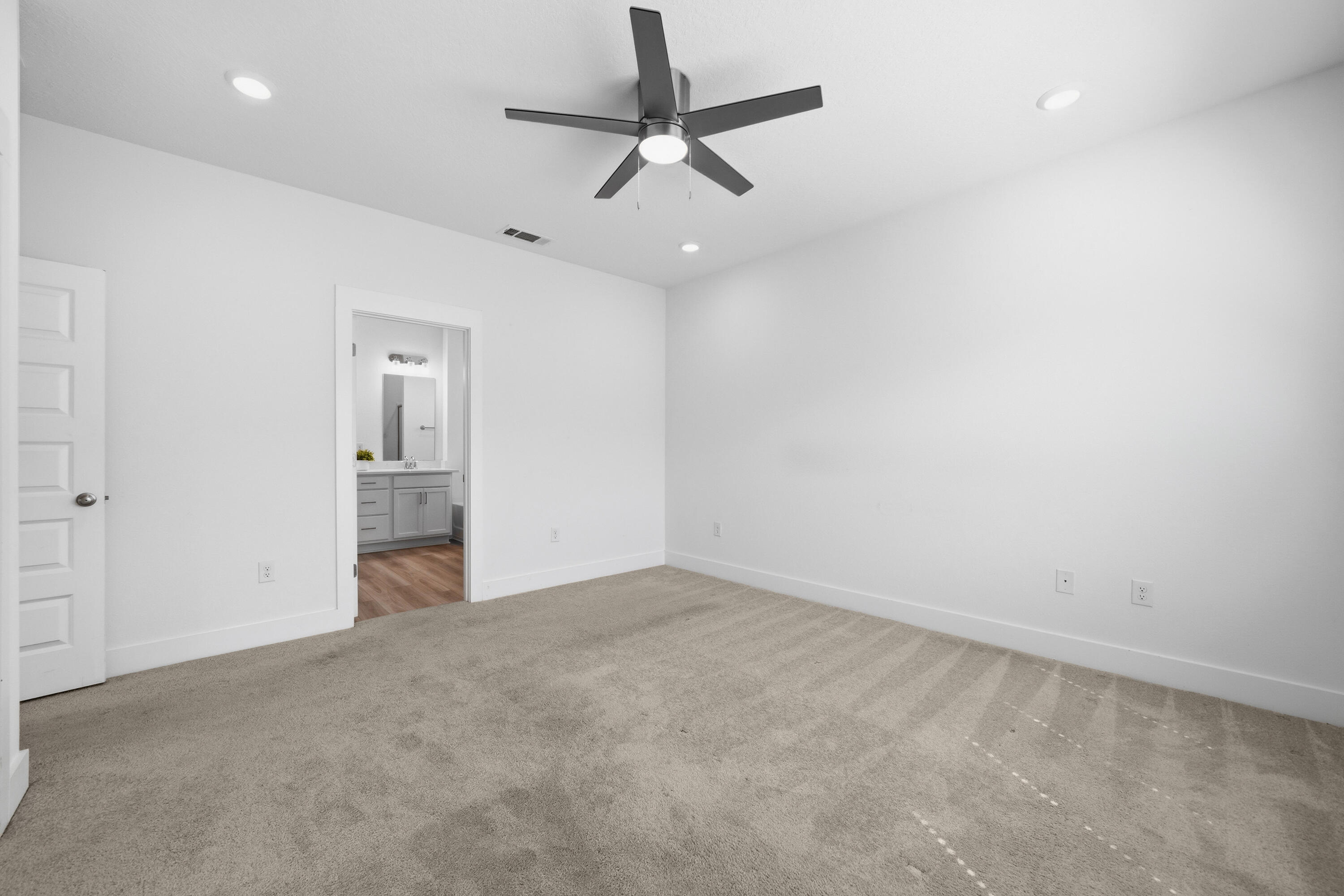 MAGNOLIA CREEK PHASE 1 - Residential