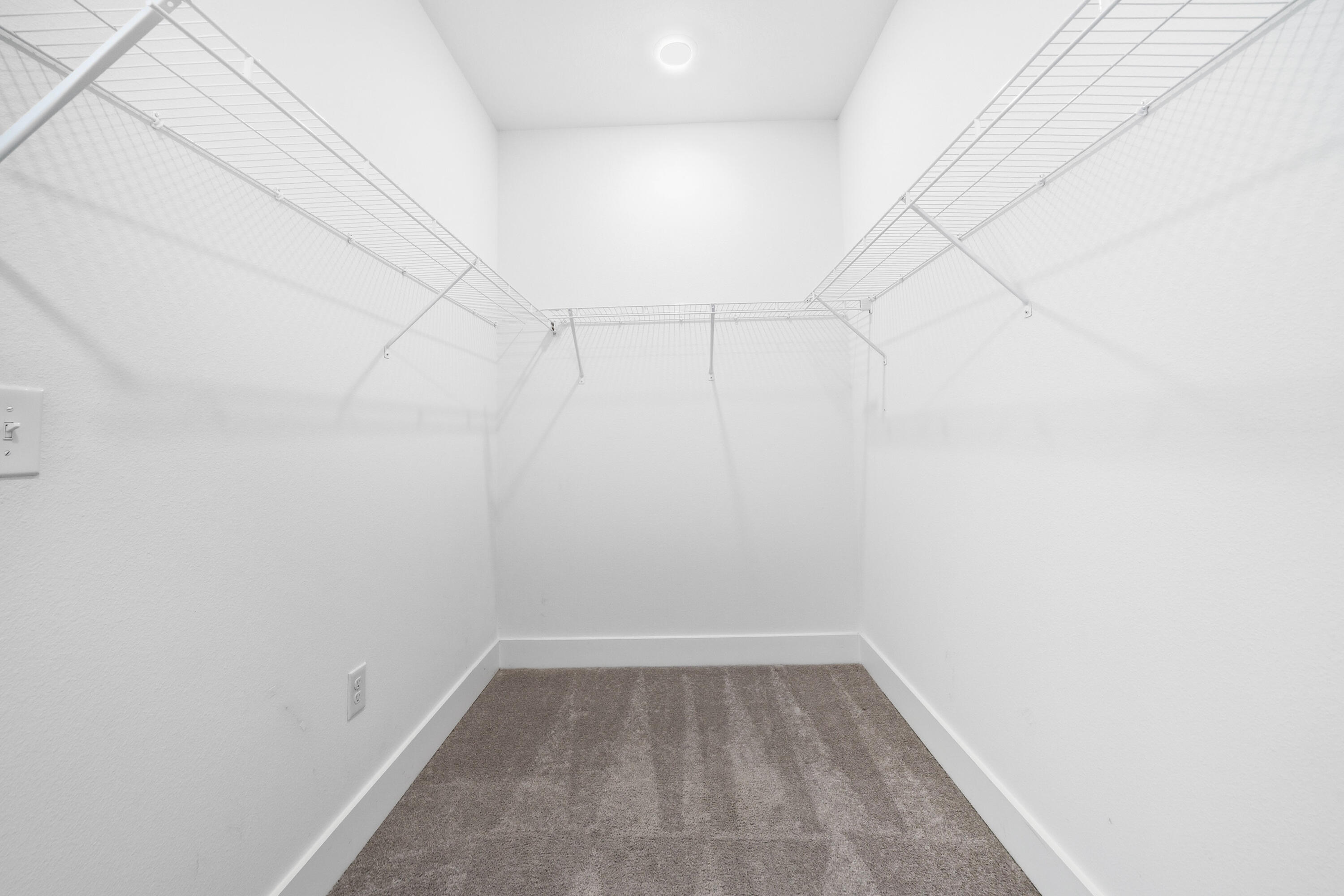 MAGNOLIA CREEK PHASE 1 - Residential