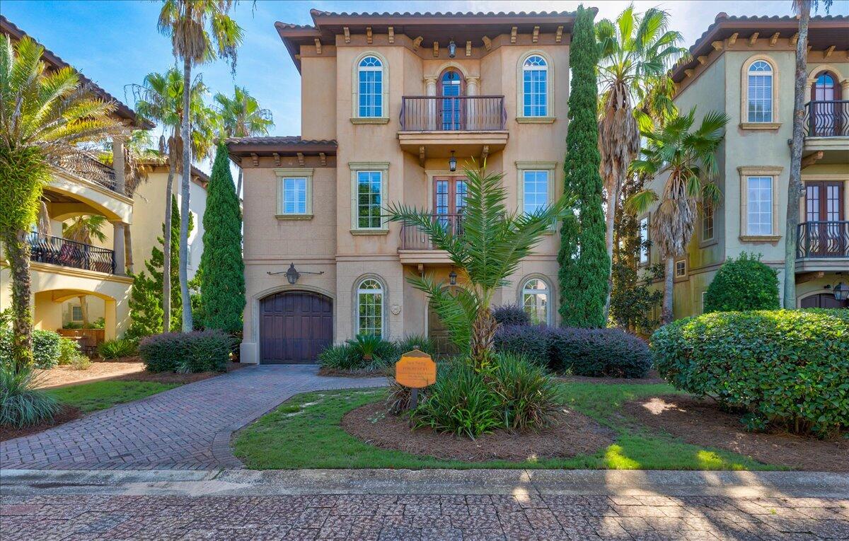 SAINT TROPEZ - Residential