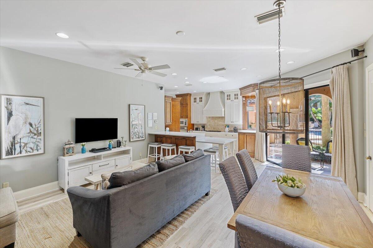 SAINT TROPEZ - Residential