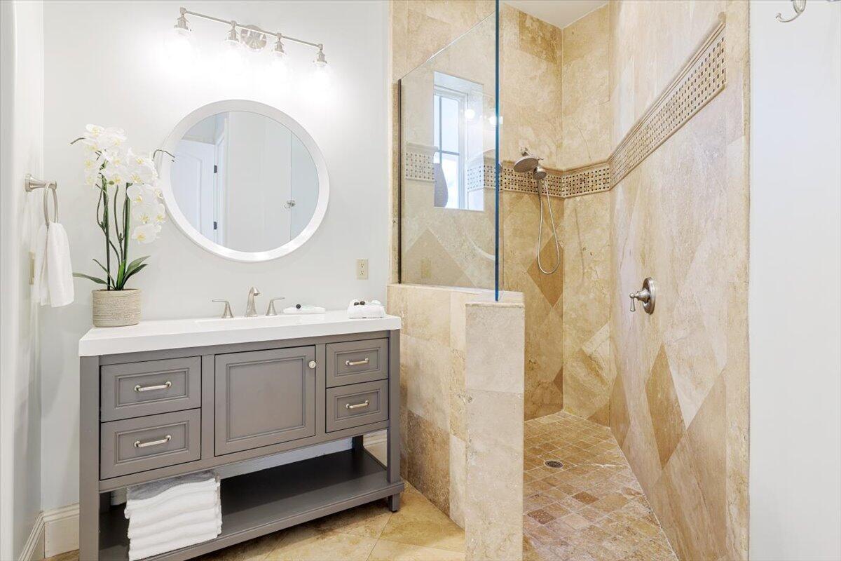 SAINT TROPEZ - Residential