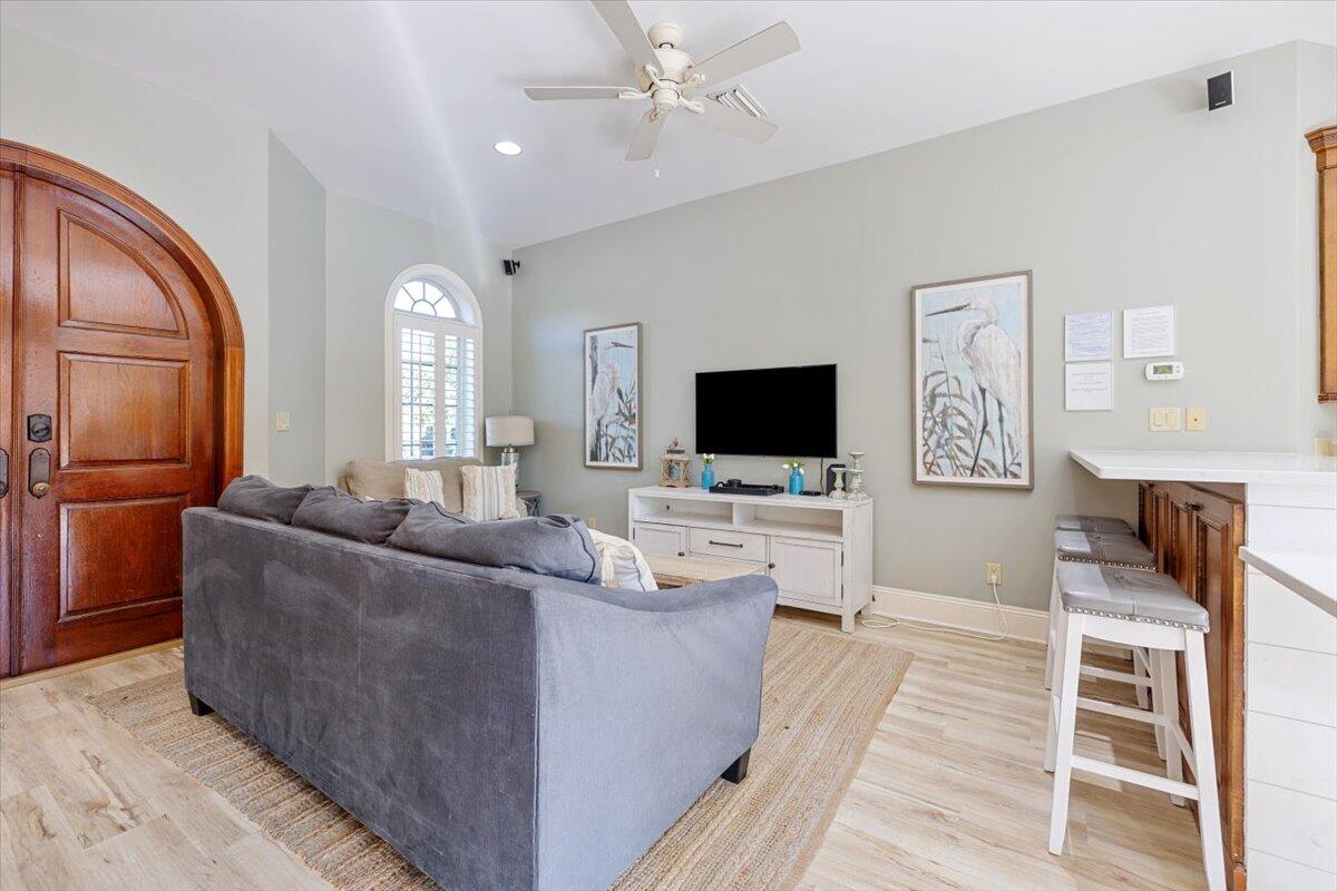 SAINT TROPEZ - Residential