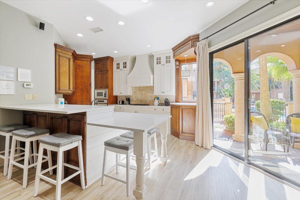 SAINT TROPEZ - Residential