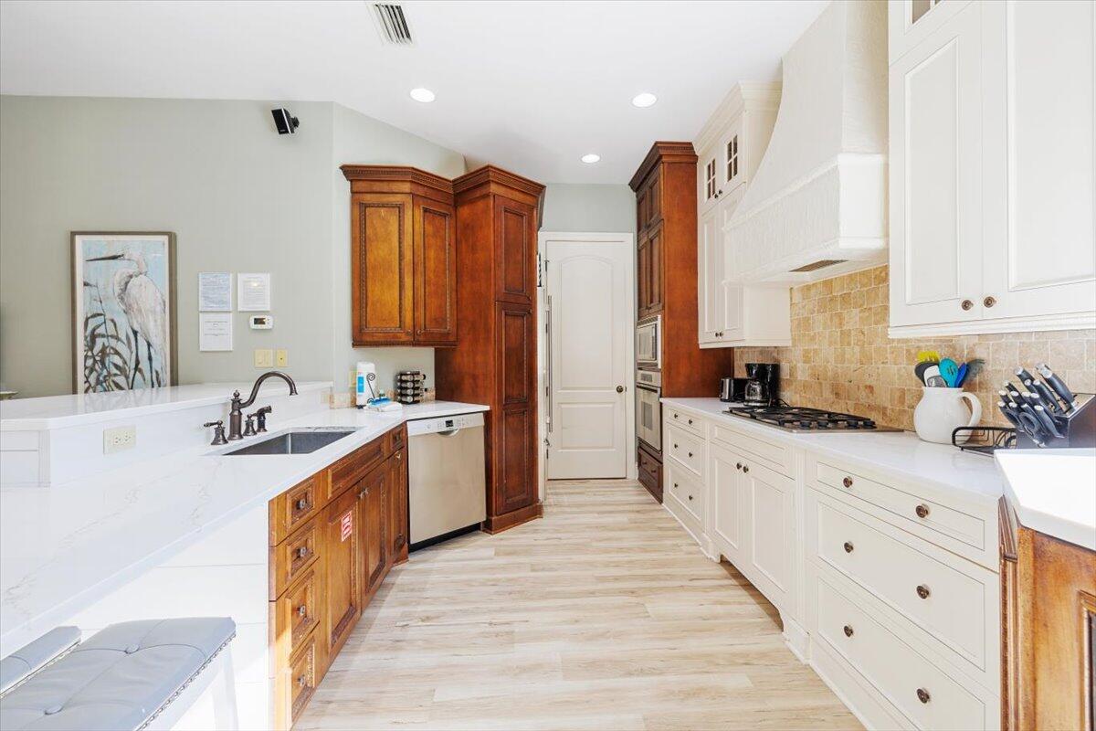 SAINT TROPEZ - Residential