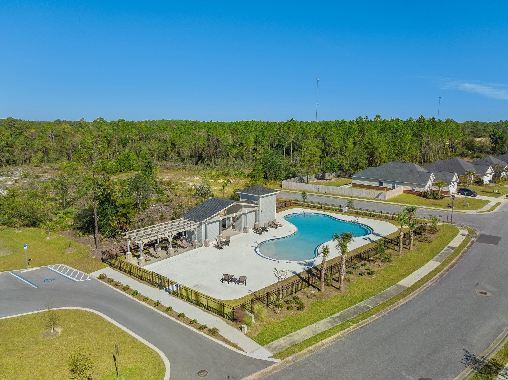 CROSS CREEK - Residential Lease