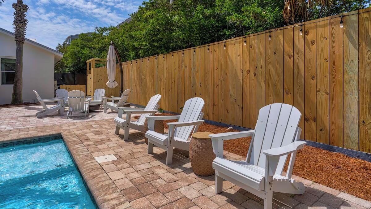 GRAYTON BEACH - Residential