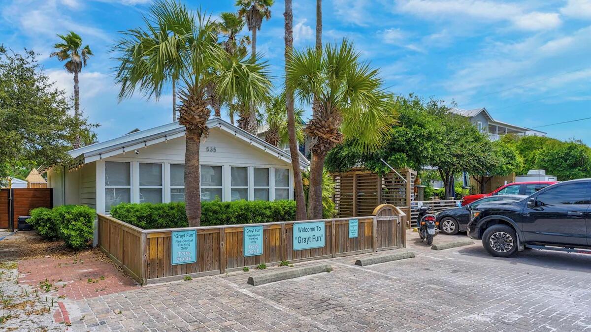 GRAYTON BEACH - Residential