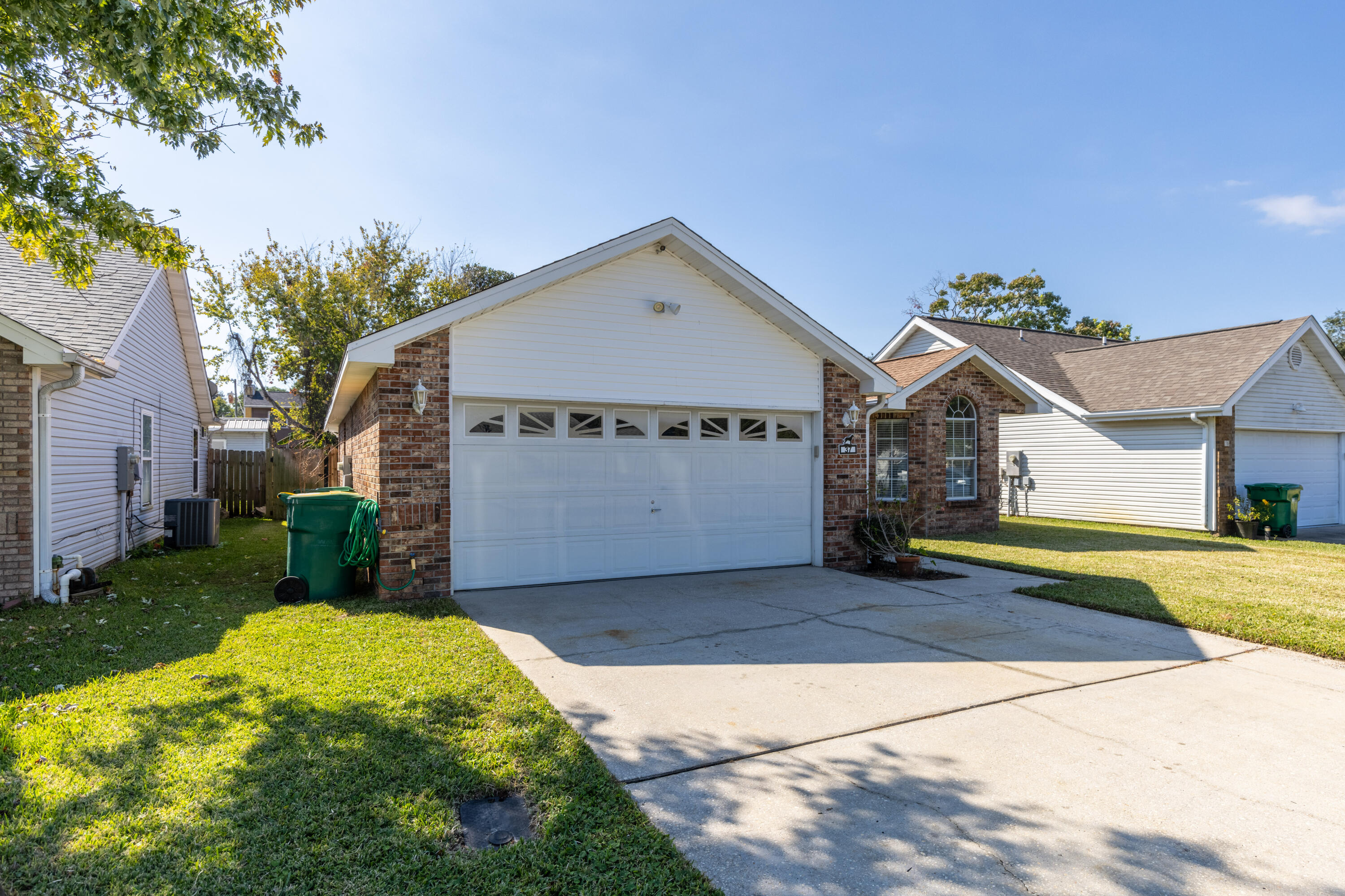 PINE RIDGE TRACE RE/SUB - Residential