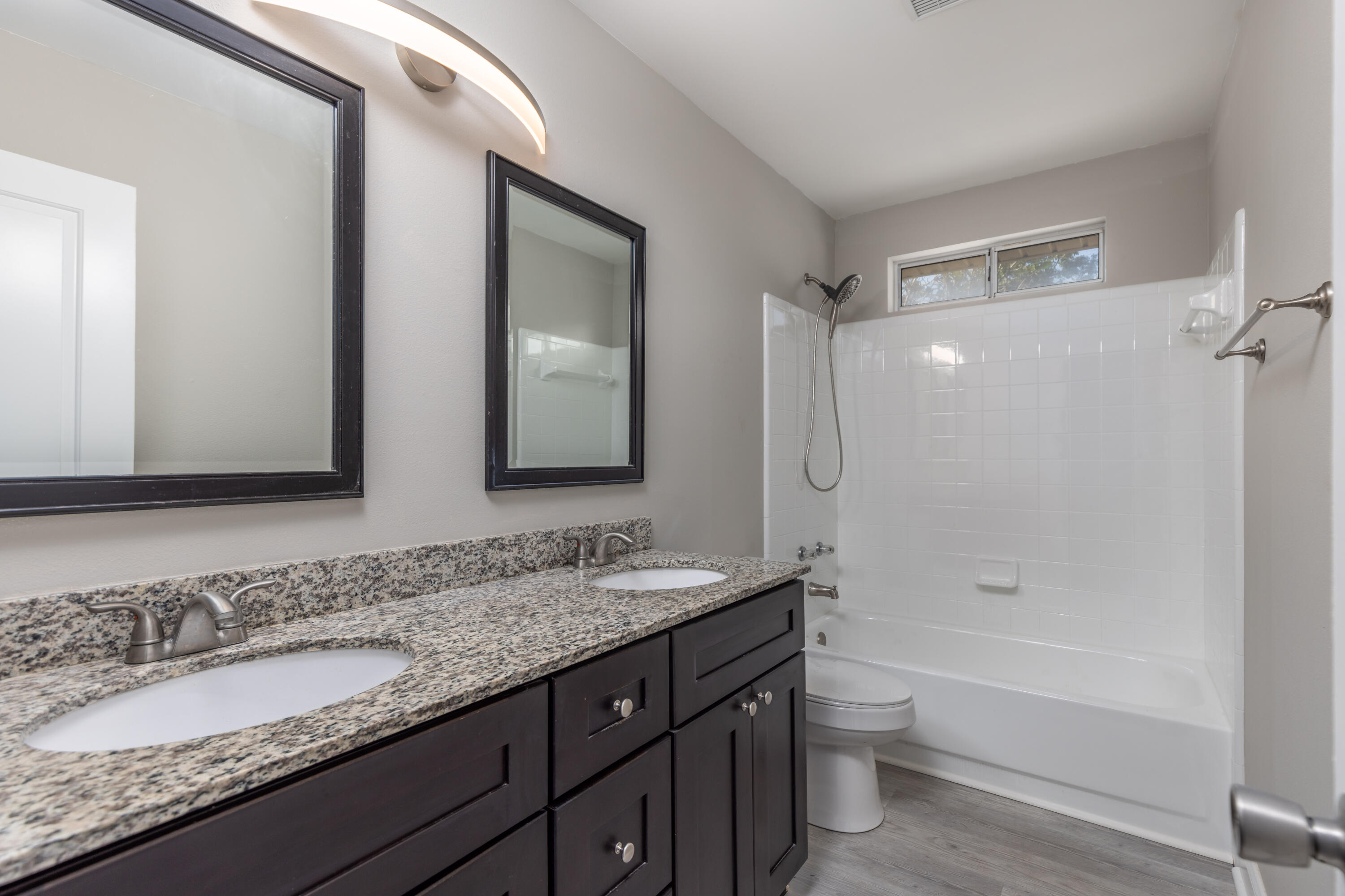 PINE RIDGE TRACE RE/SUB - Residential