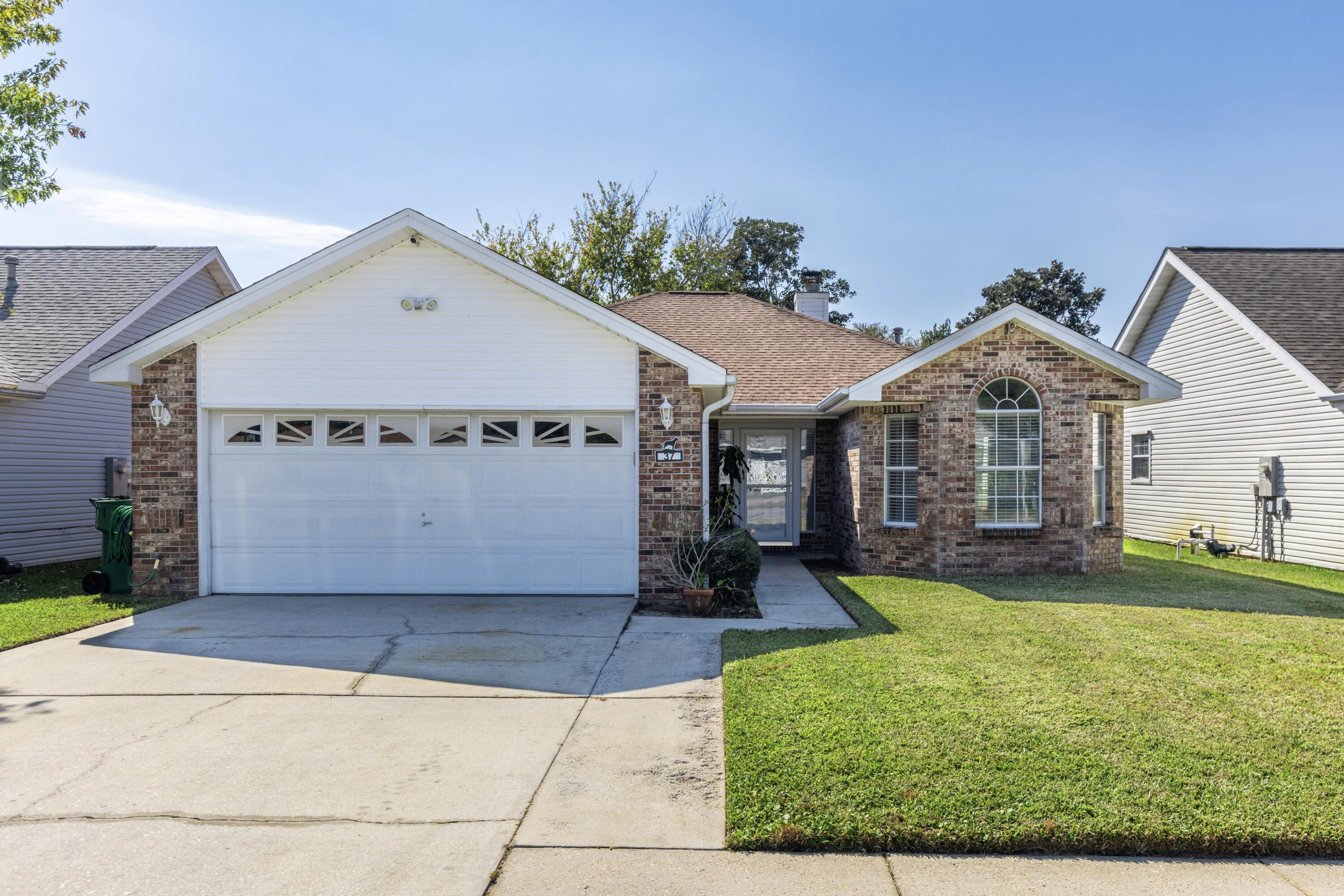 PINE RIDGE TRACE RE/SUB - Residential