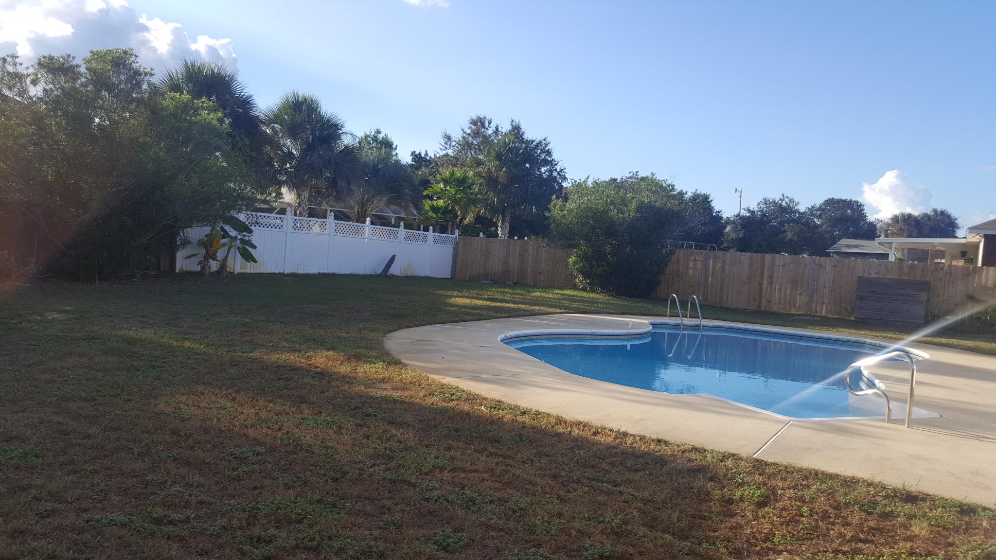 LIGHTHOUSE POINTE UNIT 1 & 2 - Residential