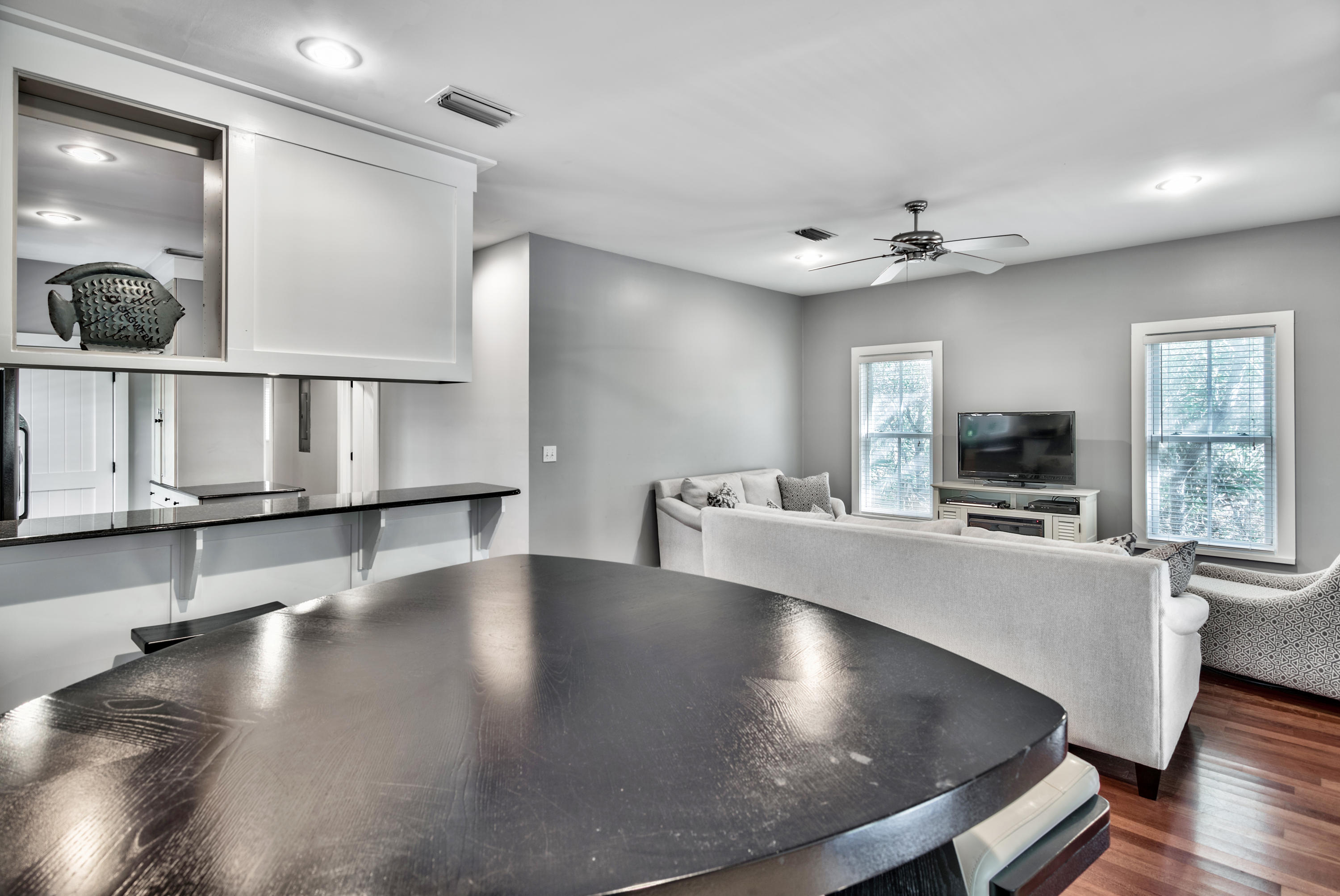 MAGNOLIA COTTAGES - Residential