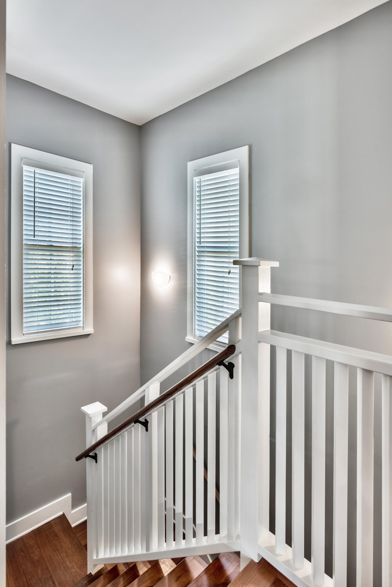 MAGNOLIA COTTAGES - Residential