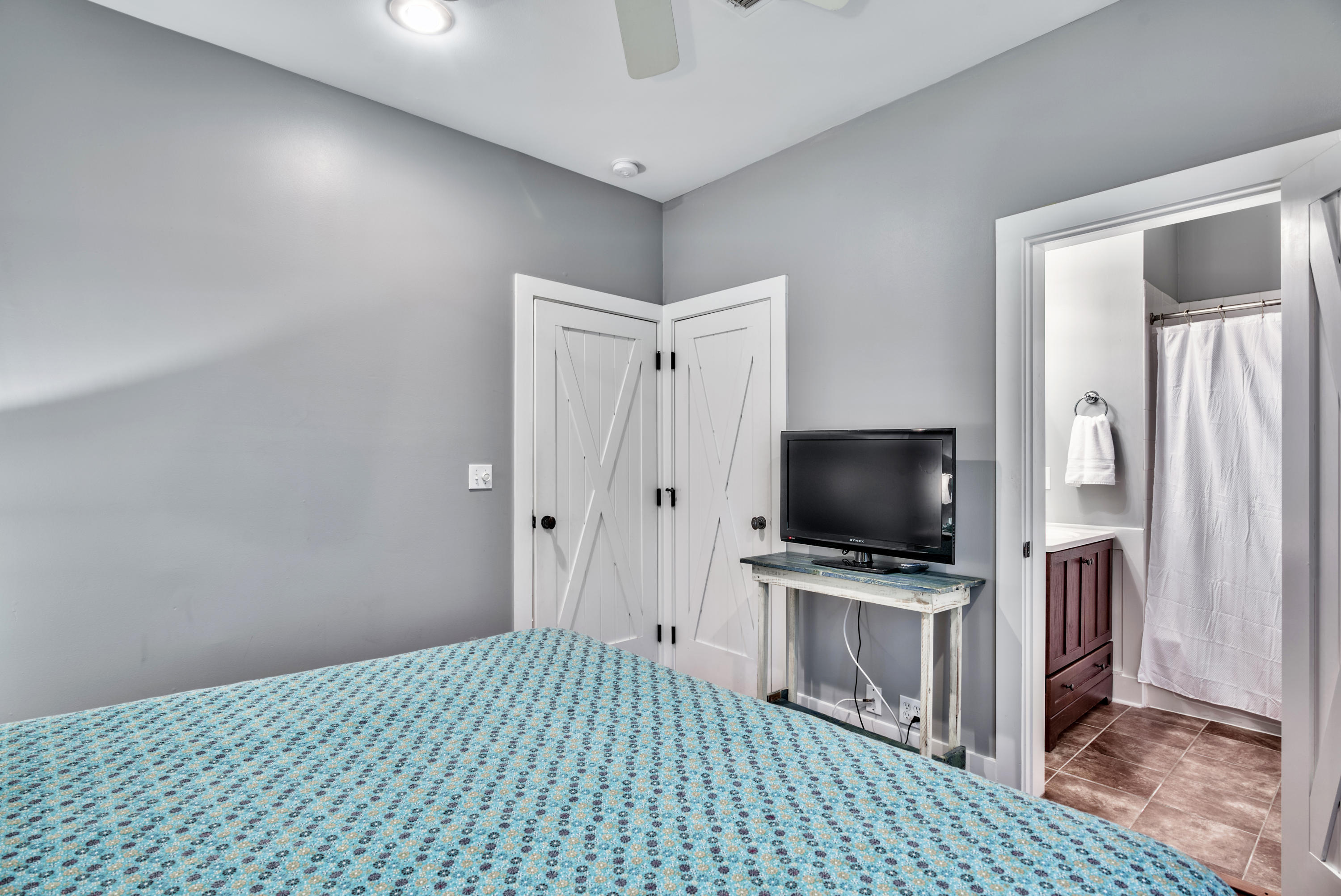 MAGNOLIA COTTAGES - Residential