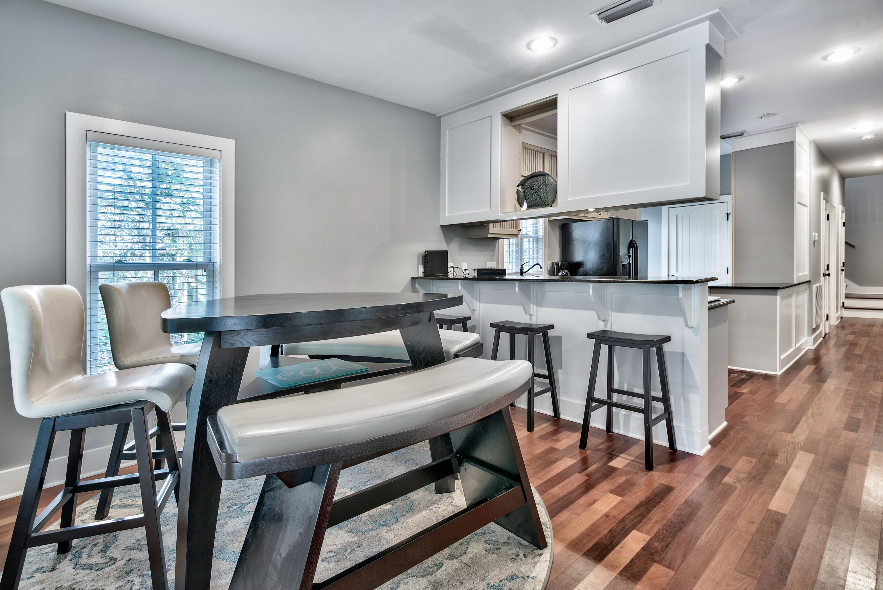 MAGNOLIA COTTAGES - Residential