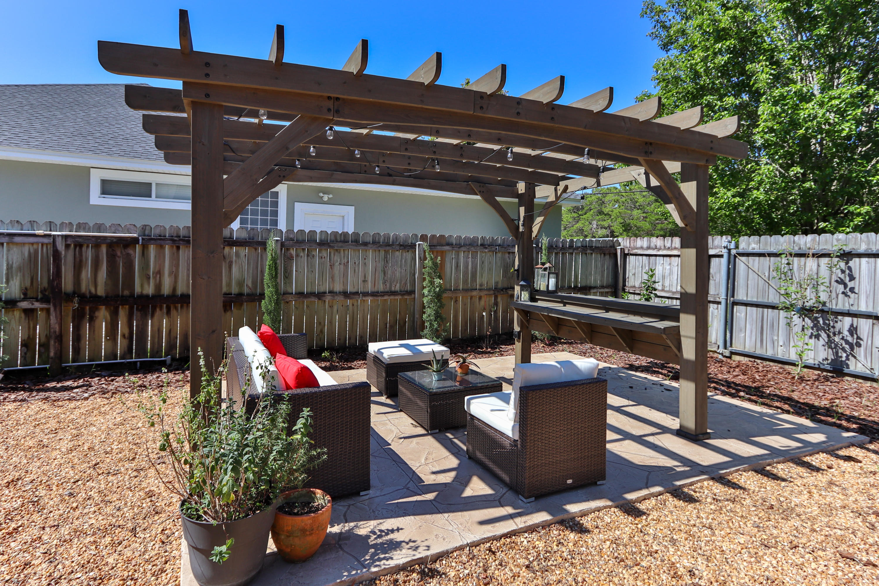 KELL-AIRE GARDENS - Residential