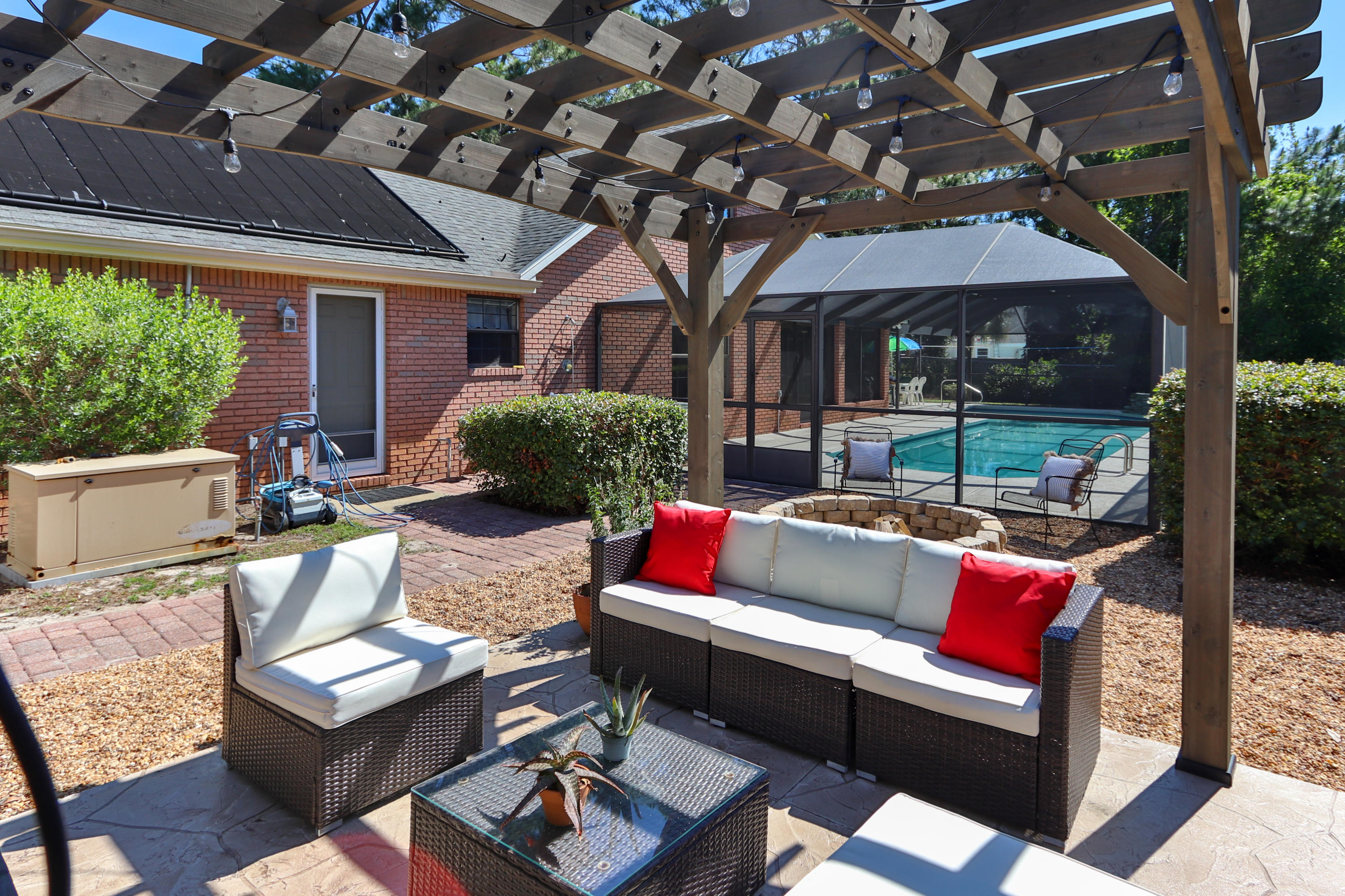 KELL-AIRE GARDENS - Residential