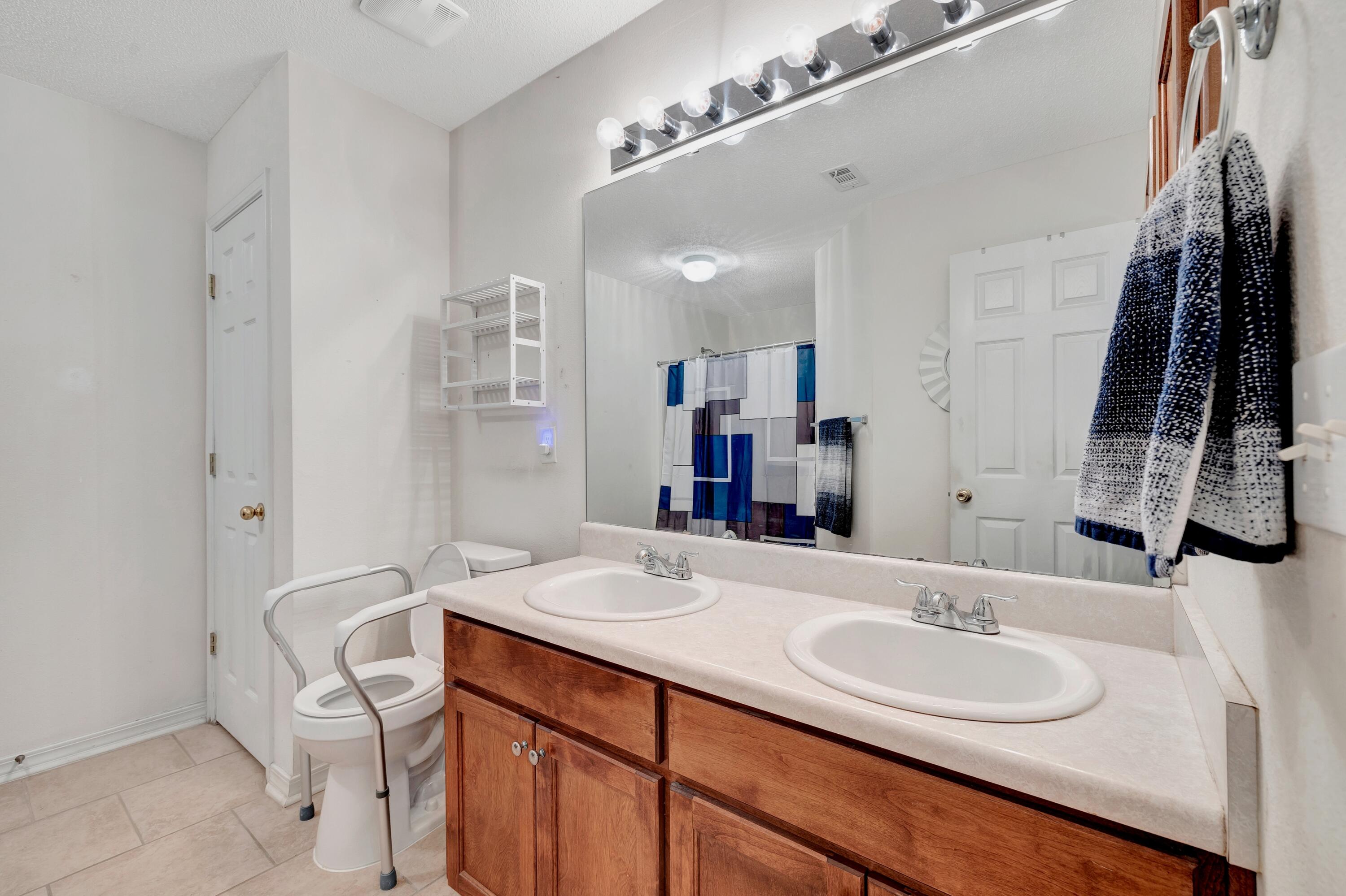 JAIMEES RIDGE - Residential