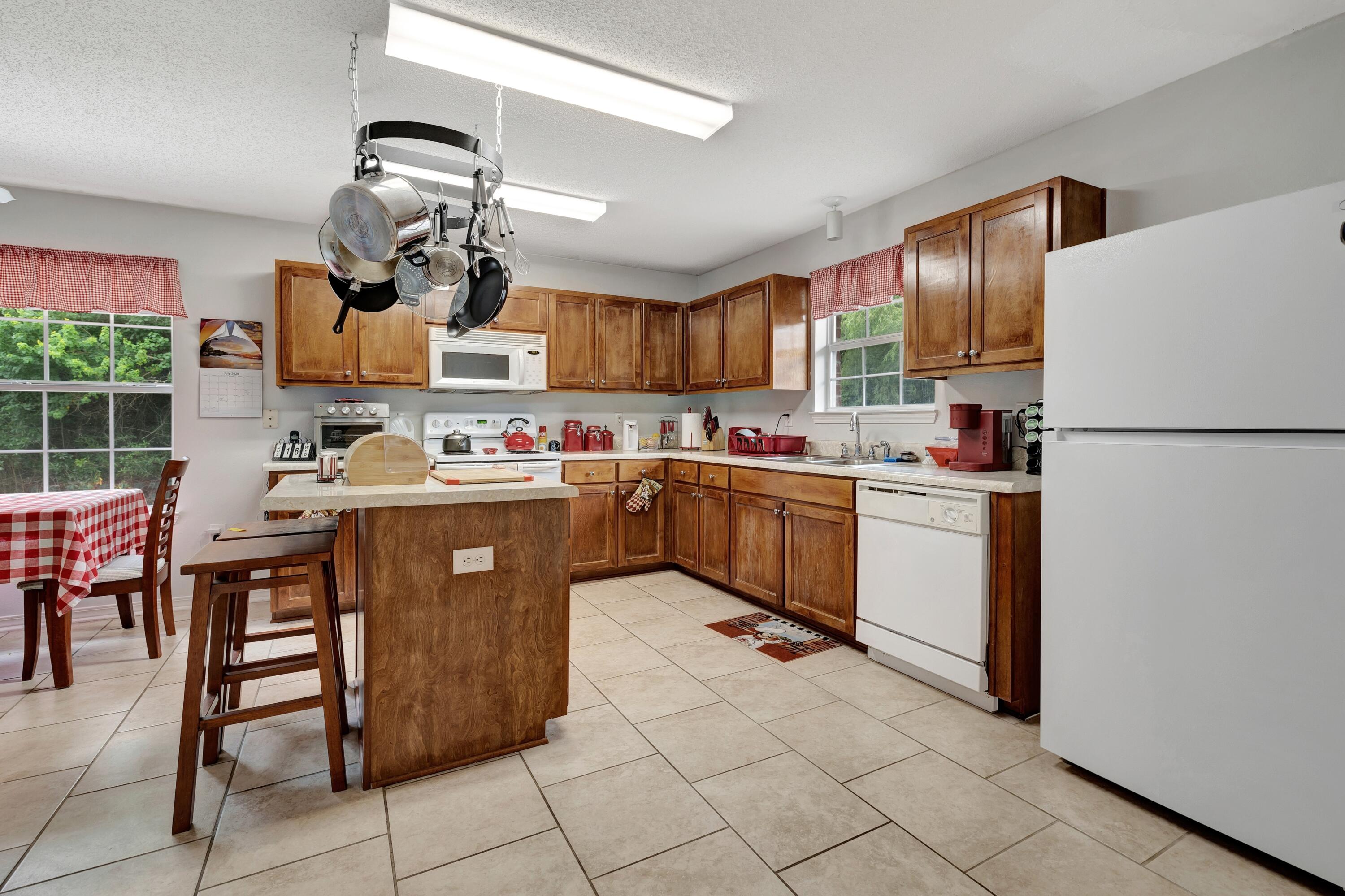 JAIMEES RIDGE - Residential