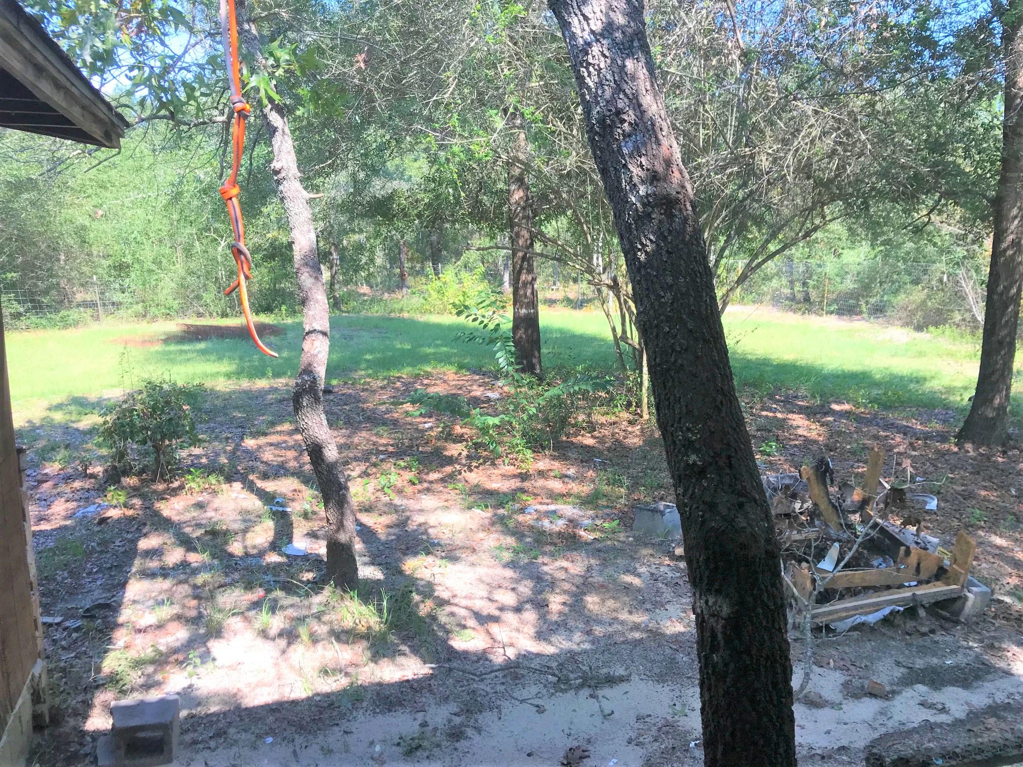 IMPERIAL LAKES - Residential