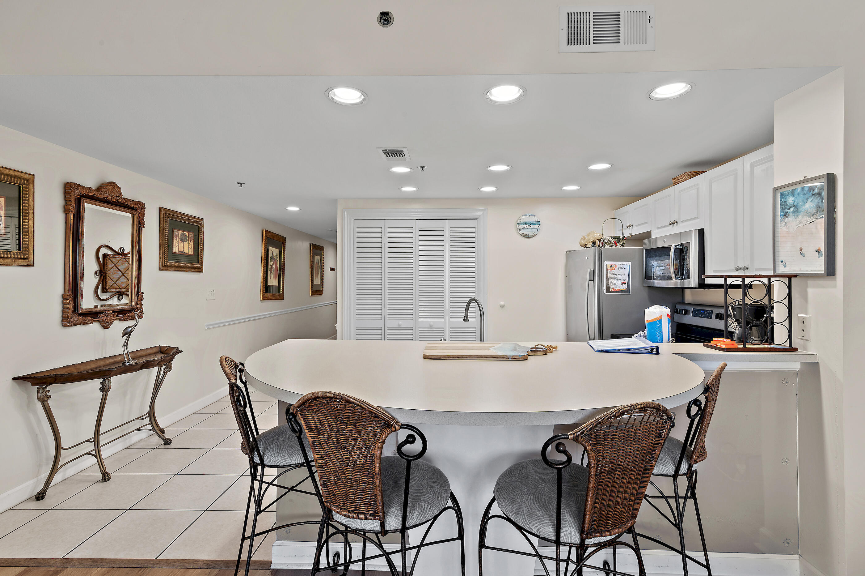 STERLING SHORES - Residential