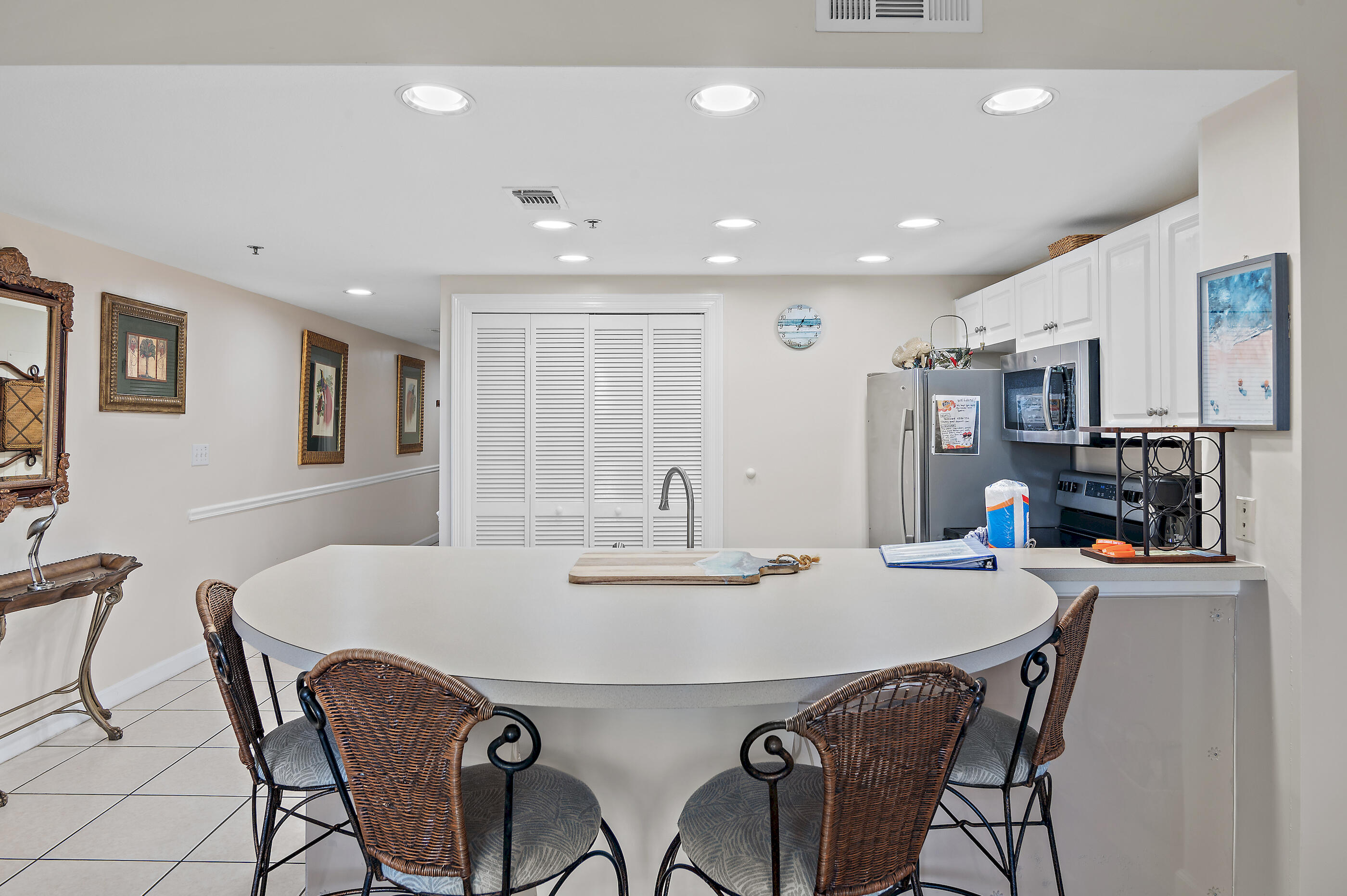 STERLING SHORES - Residential