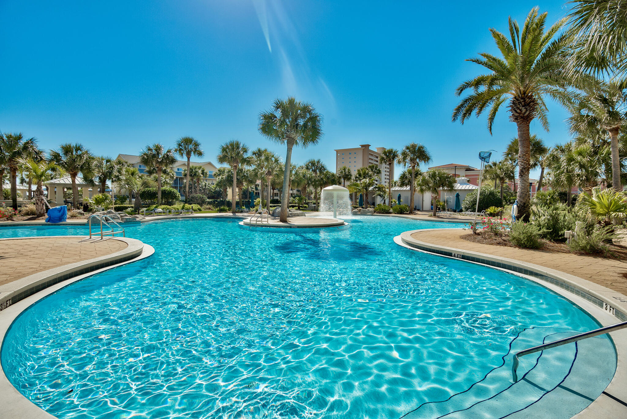 STERLING SHORES - Residential