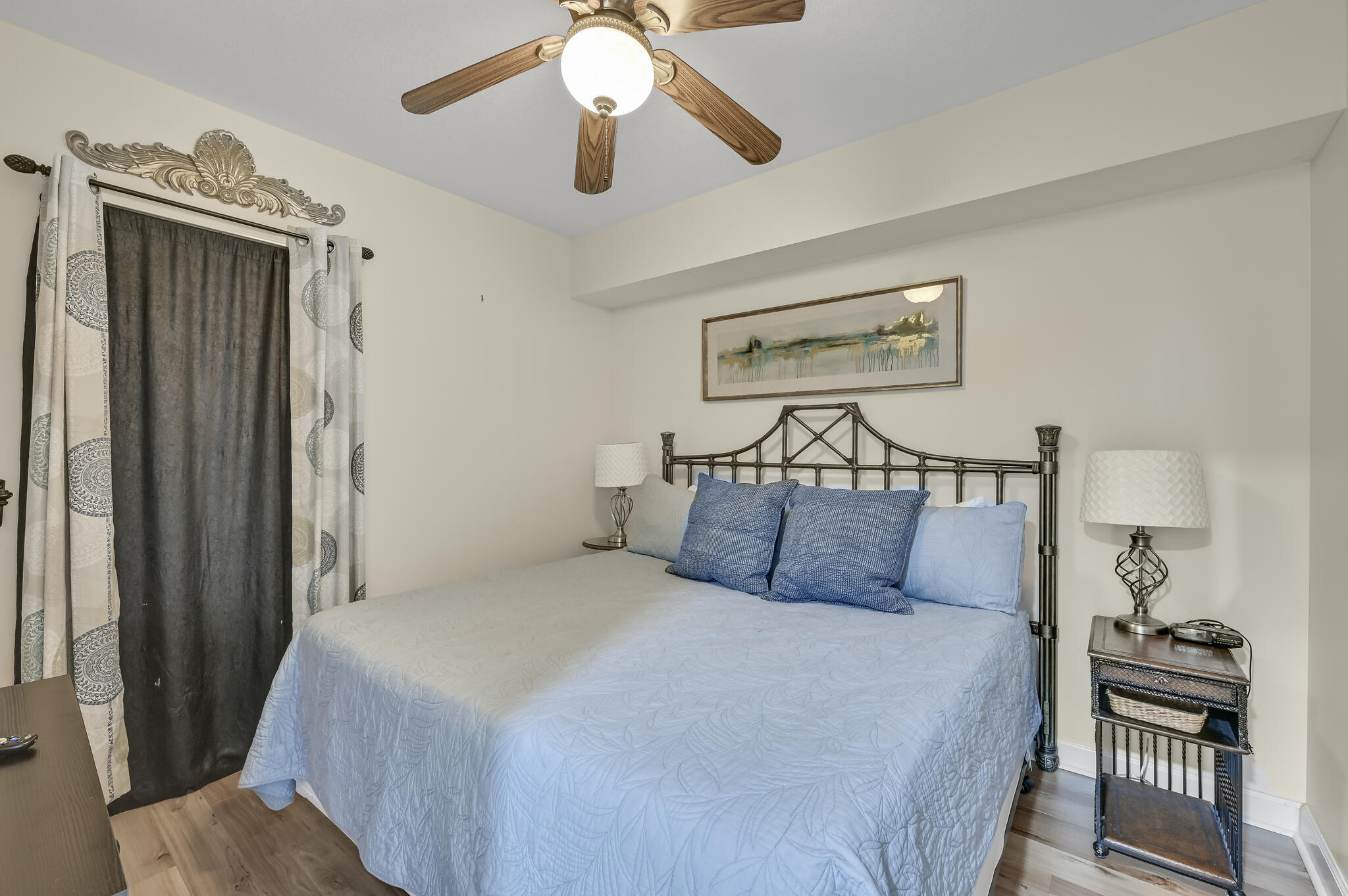 STERLING SHORES - Residential