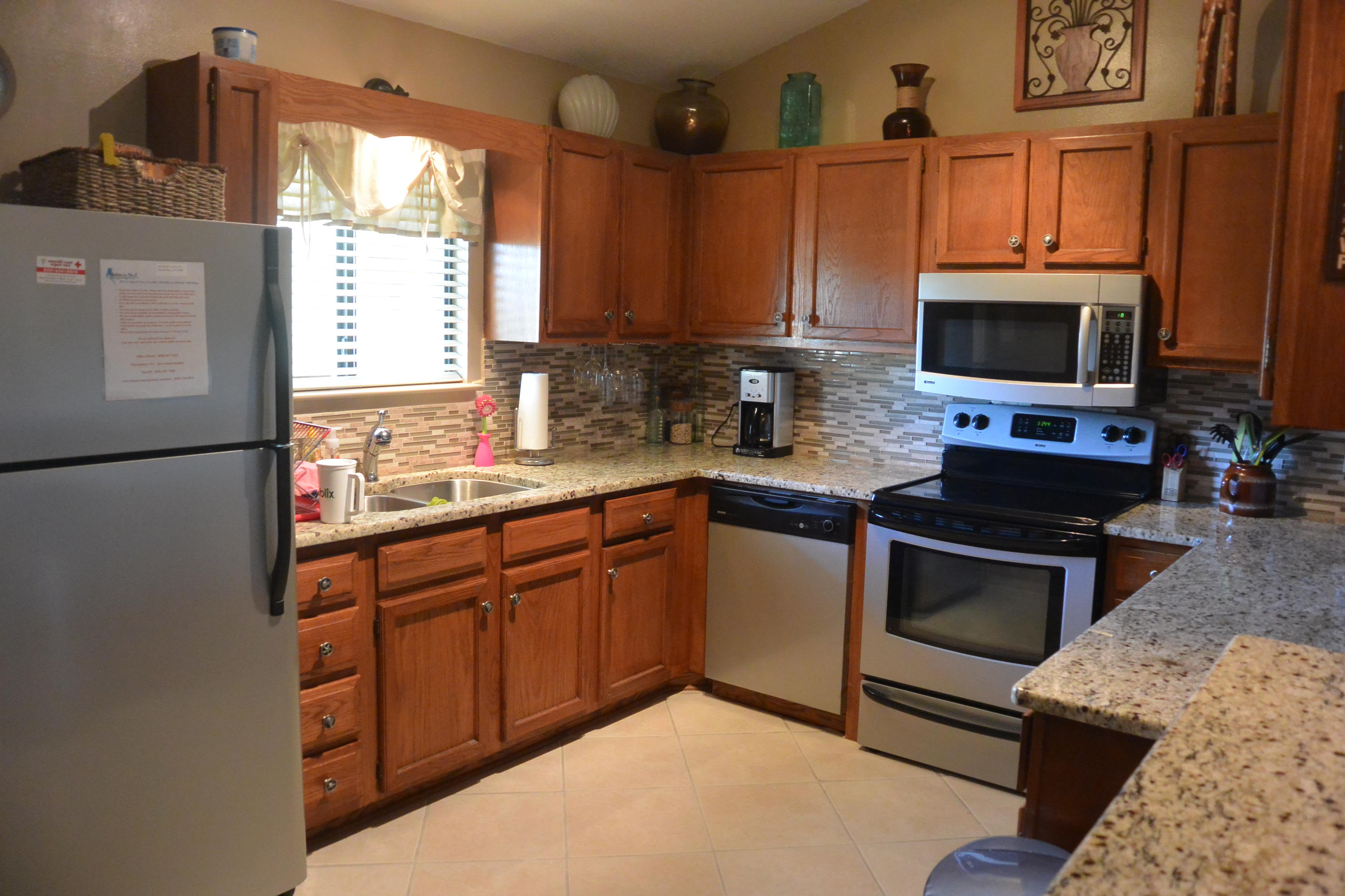 CHATEAU LA MER CONDO 2 - Residential