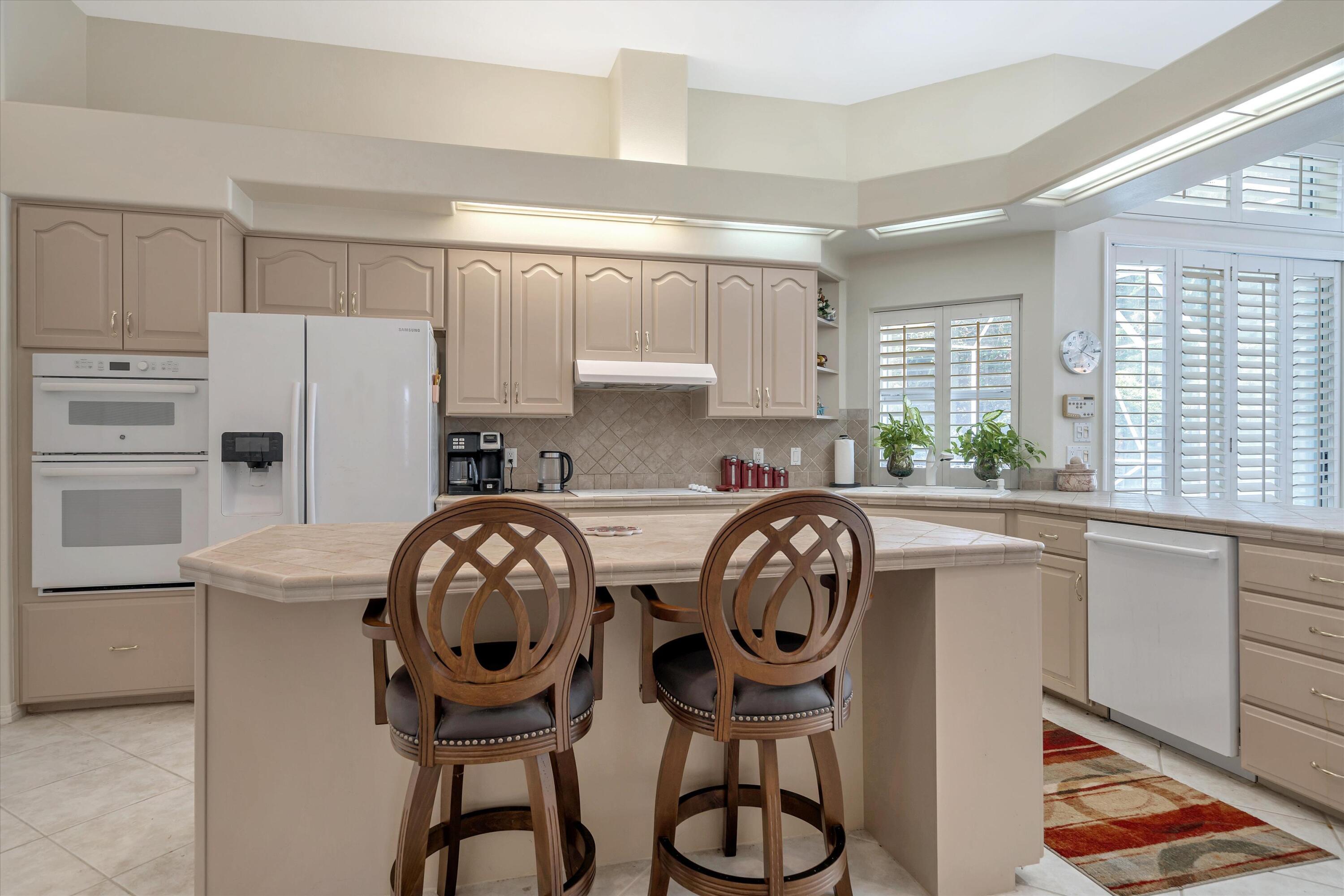 EMERALD BAY PH 1A - Residential