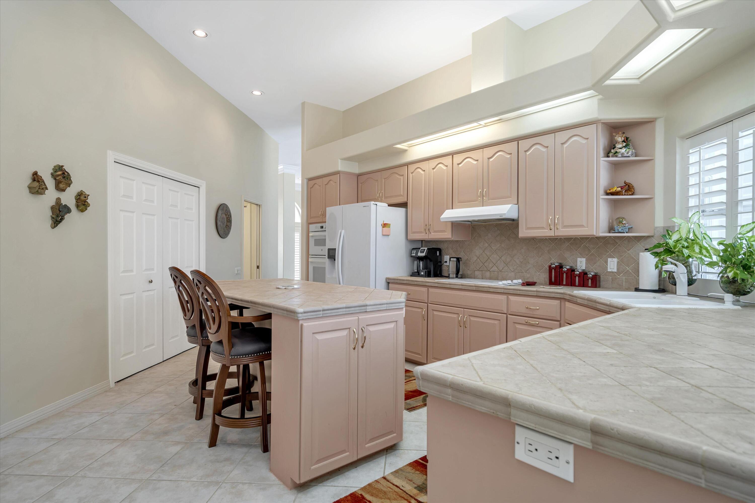 EMERALD BAY PH 1A - Residential