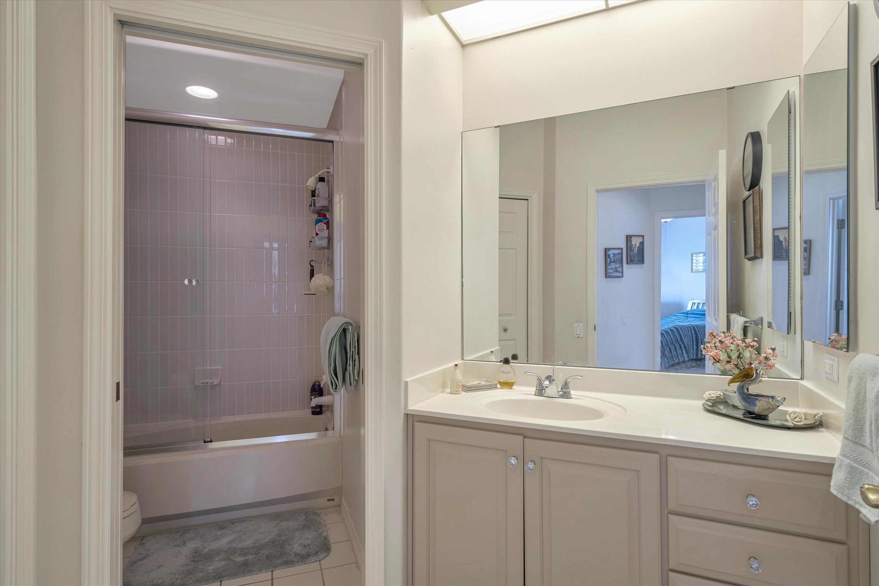 EMERALD BAY PH 1A - Residential