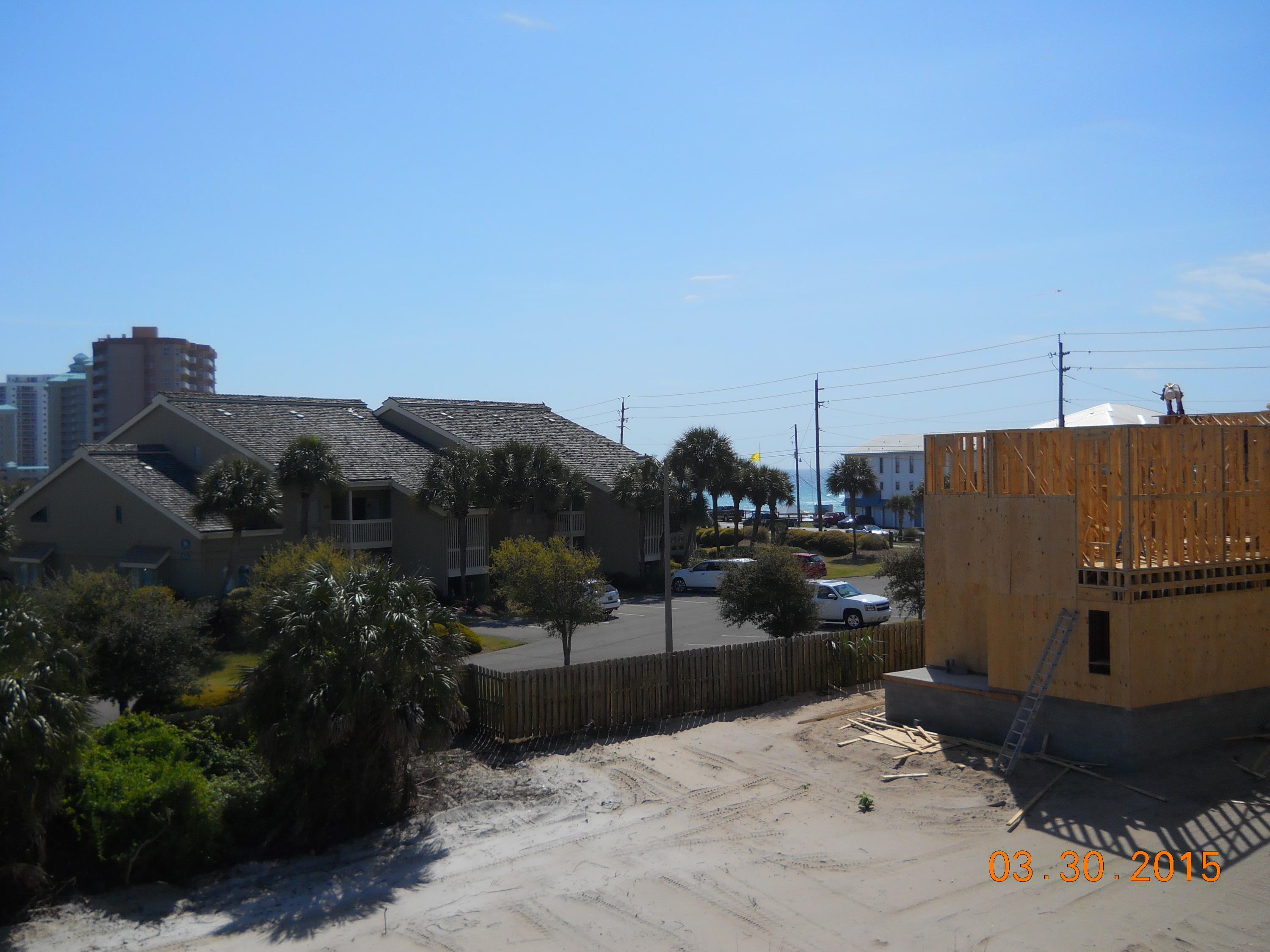 LAKEVIEW CONDO - Residential Lease