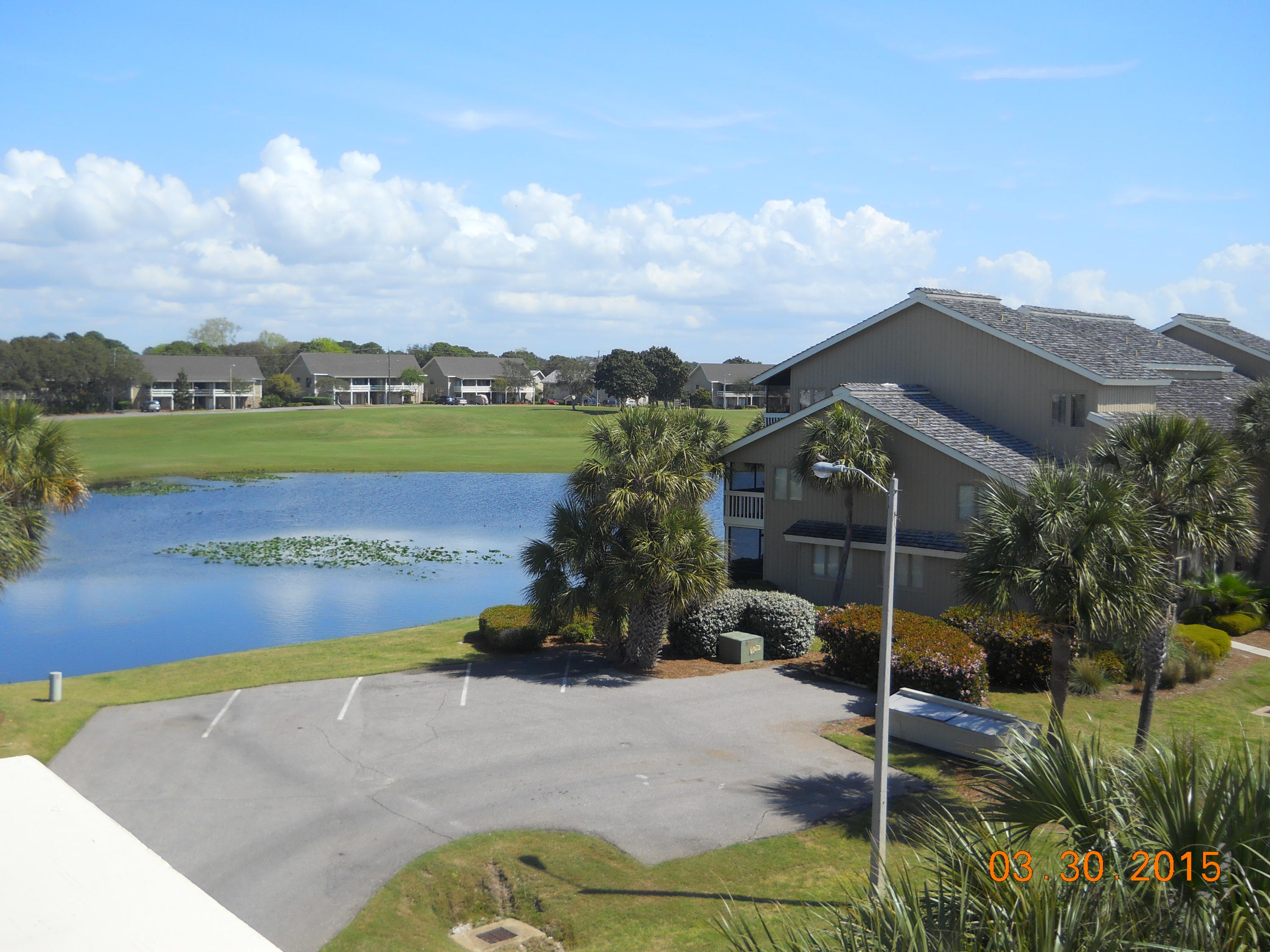 LAKEVIEW CONDO - Residential Lease