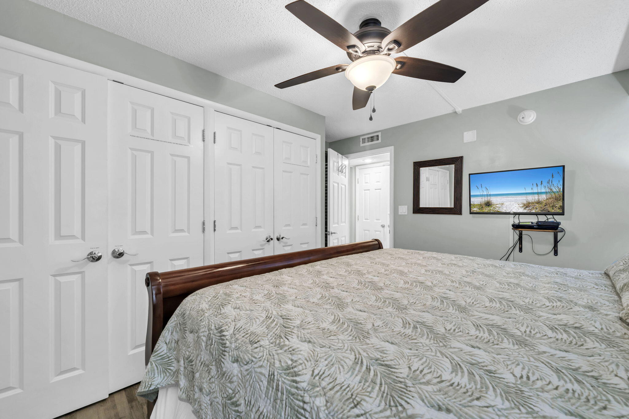 PINNACLE PORT - Residential