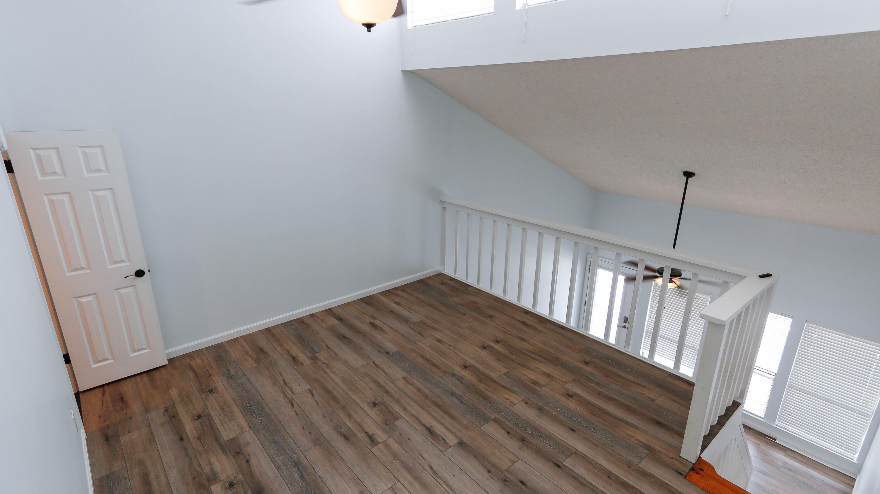 DOCKSIDE NORTH CONDO - Residential