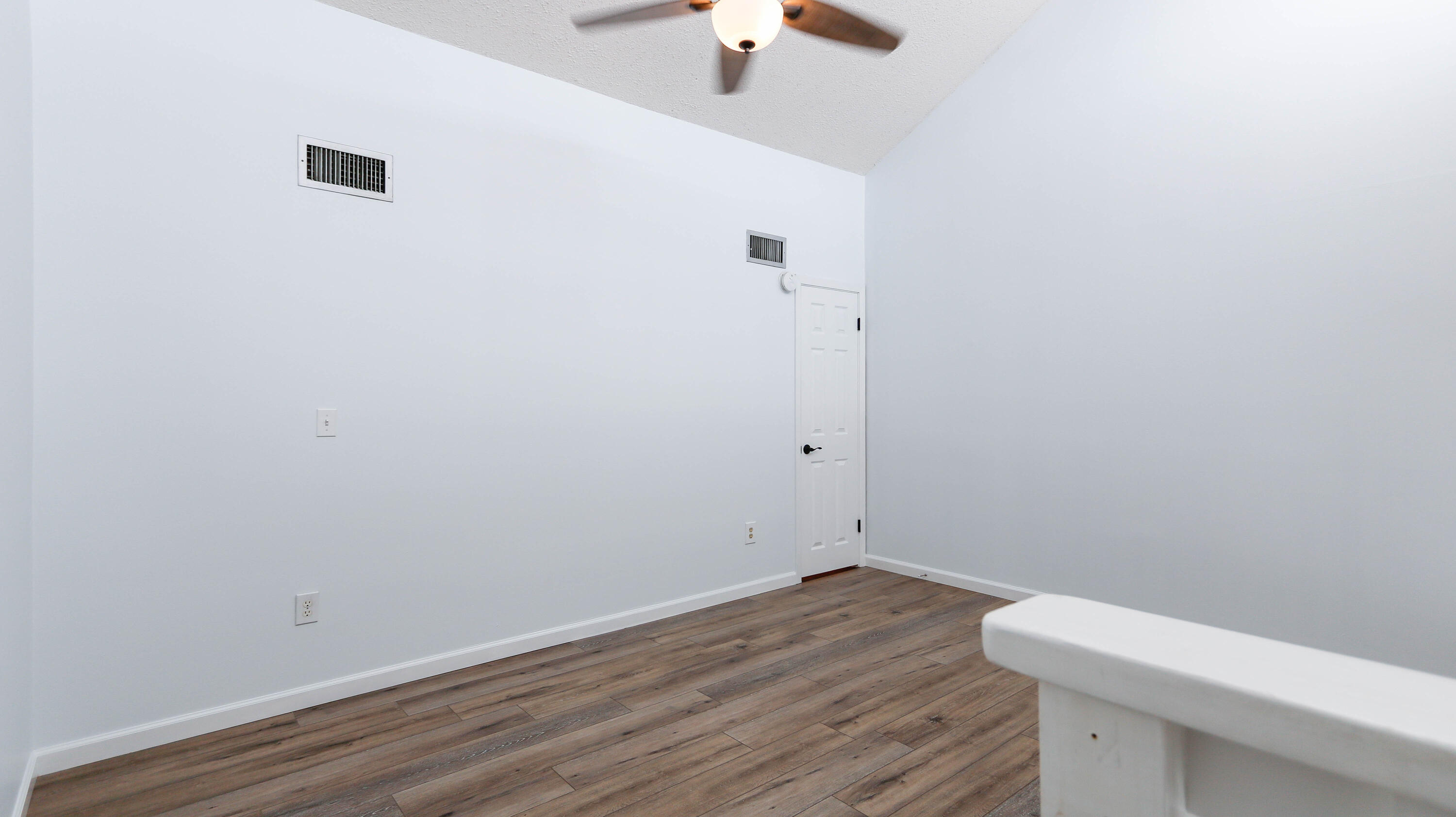 DOCKSIDE NORTH CONDO - Residential