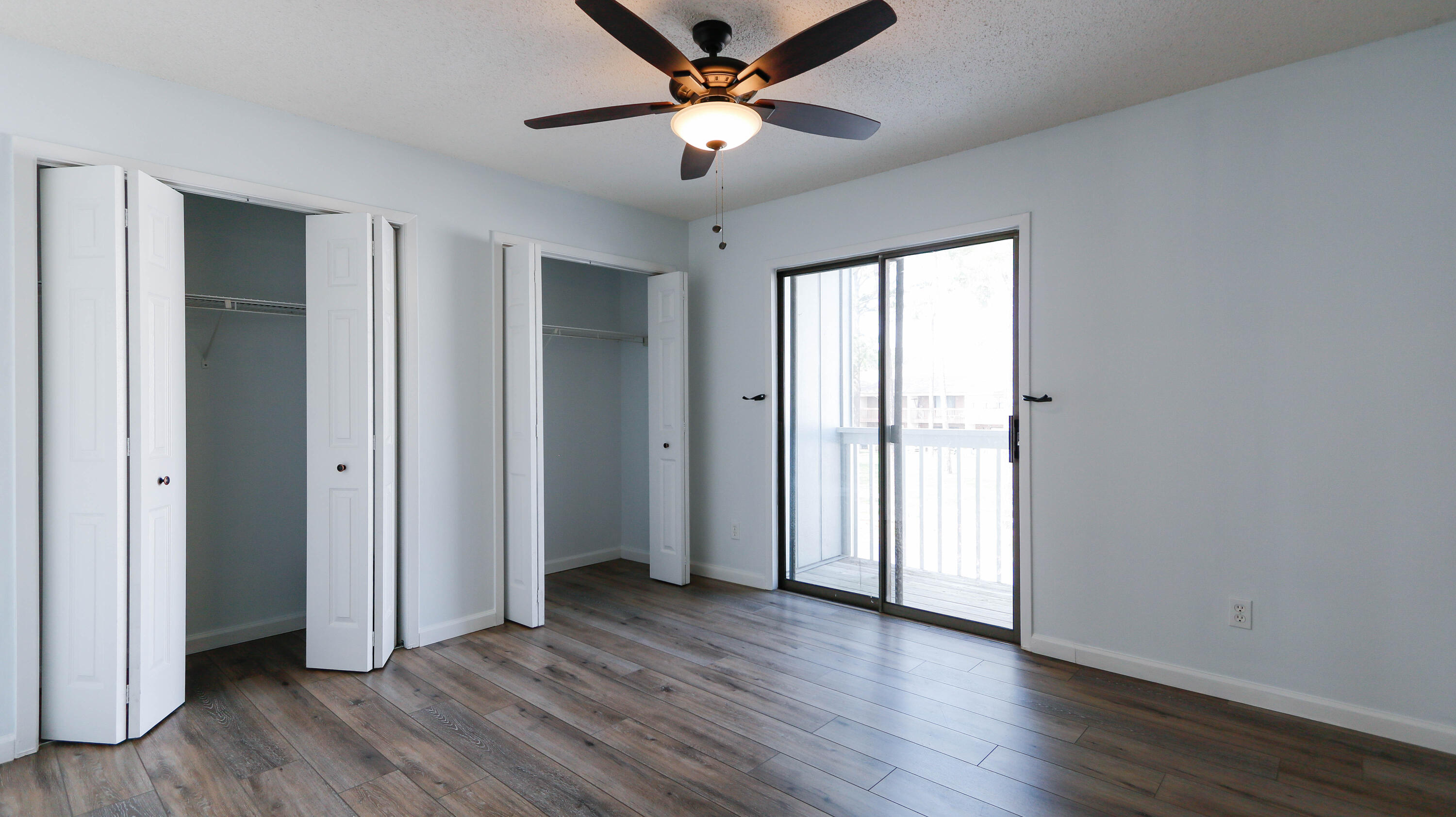 DOCKSIDE NORTH CONDO - Residential