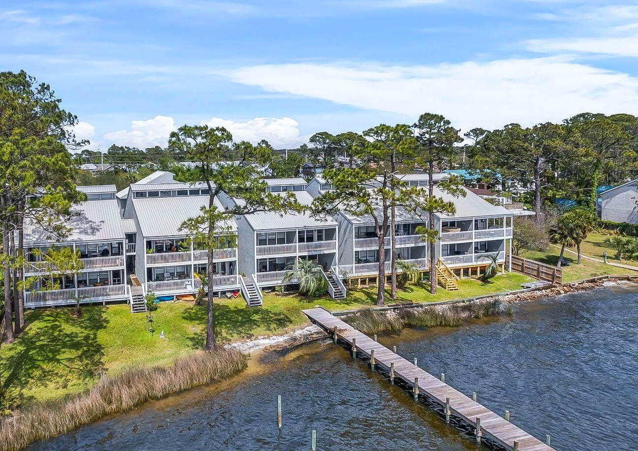 DOCKSIDE NORTH CONDO - Residential