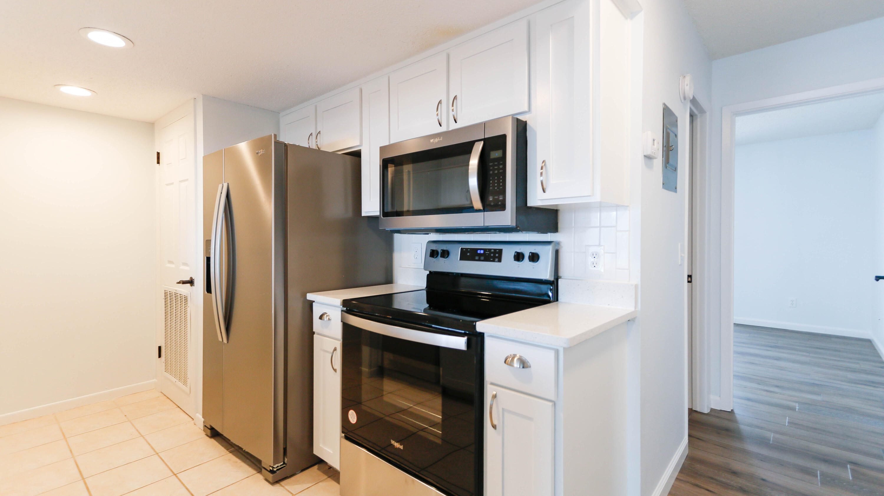 DOCKSIDE NORTH CONDO - Residential