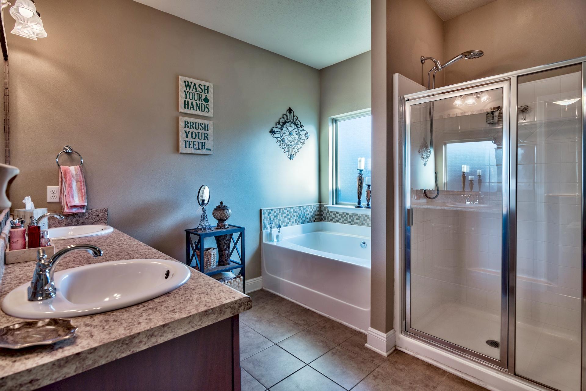 DRIFTWOOD ESTATES - Residential