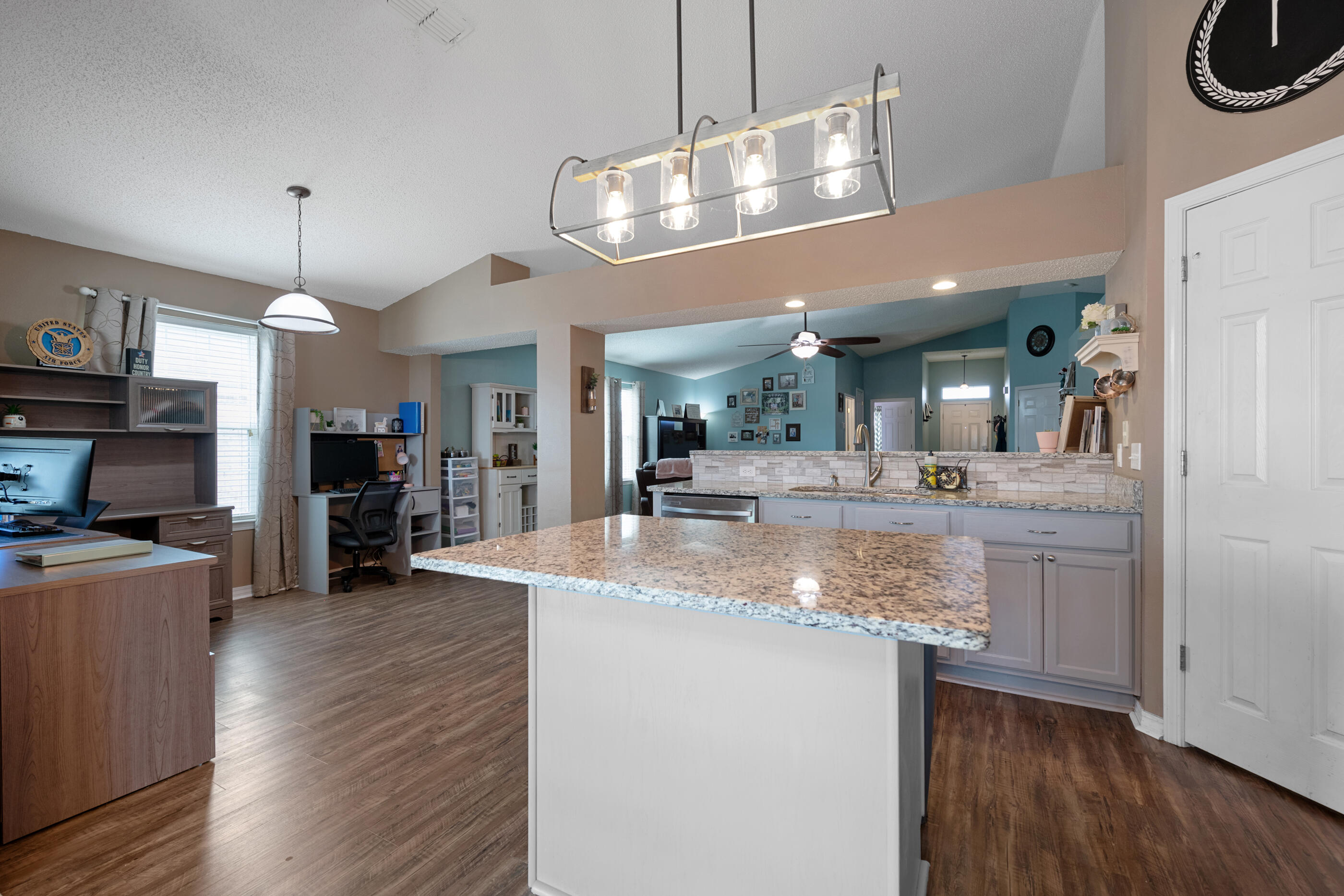 REDSTONE ESTATES - Residential