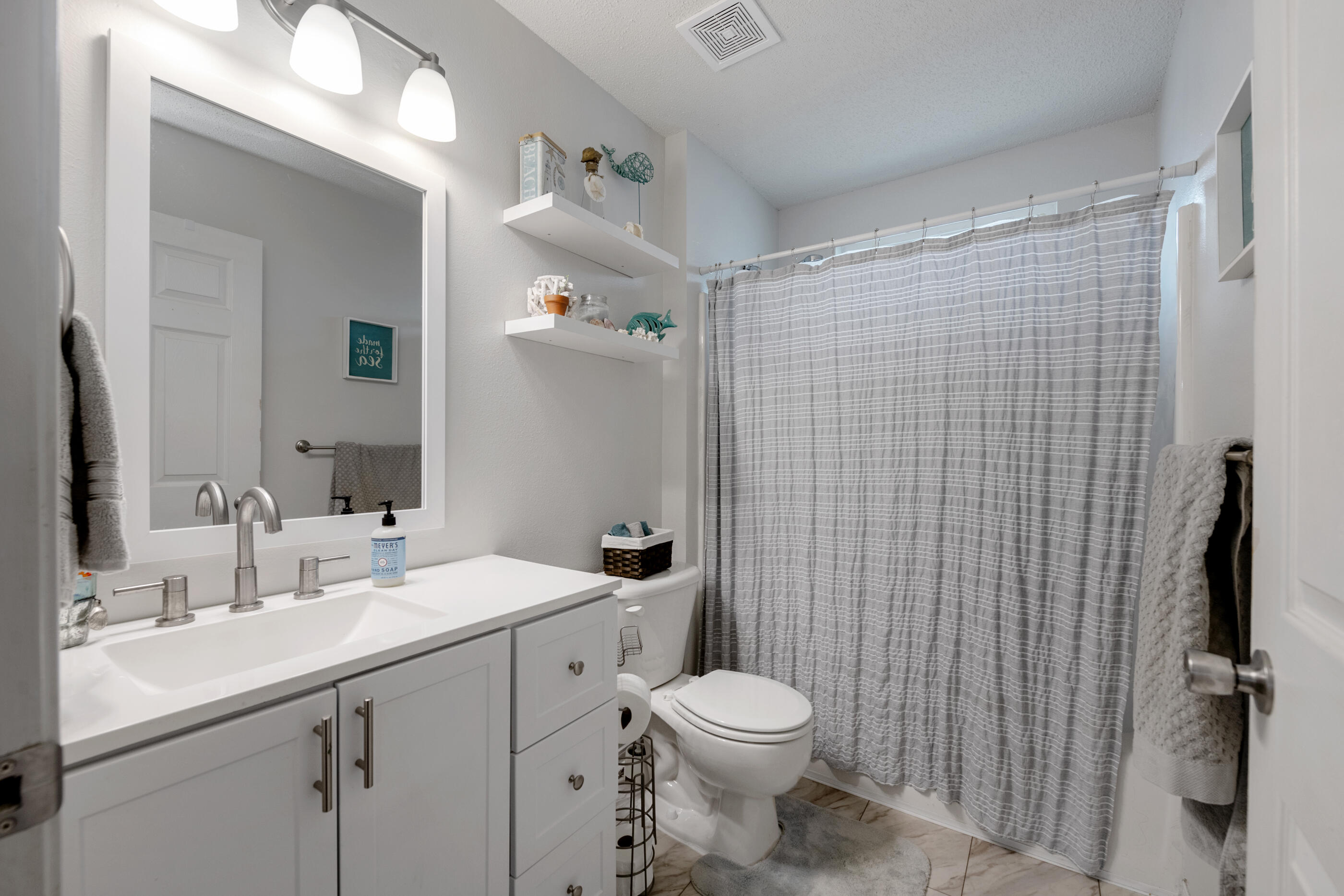 REDSTONE ESTATES - Residential